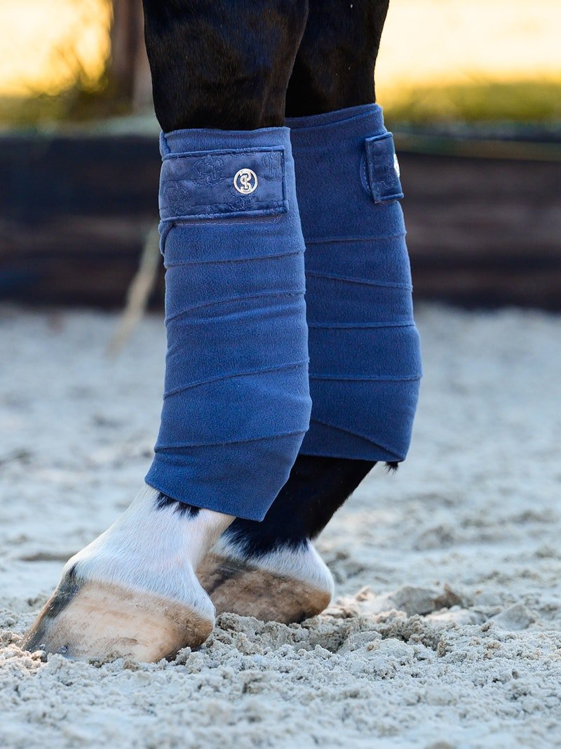 PS of Sweden Polos Velvet Monogram - Mist Blue - PS of Sweden - Equiluxe Tack