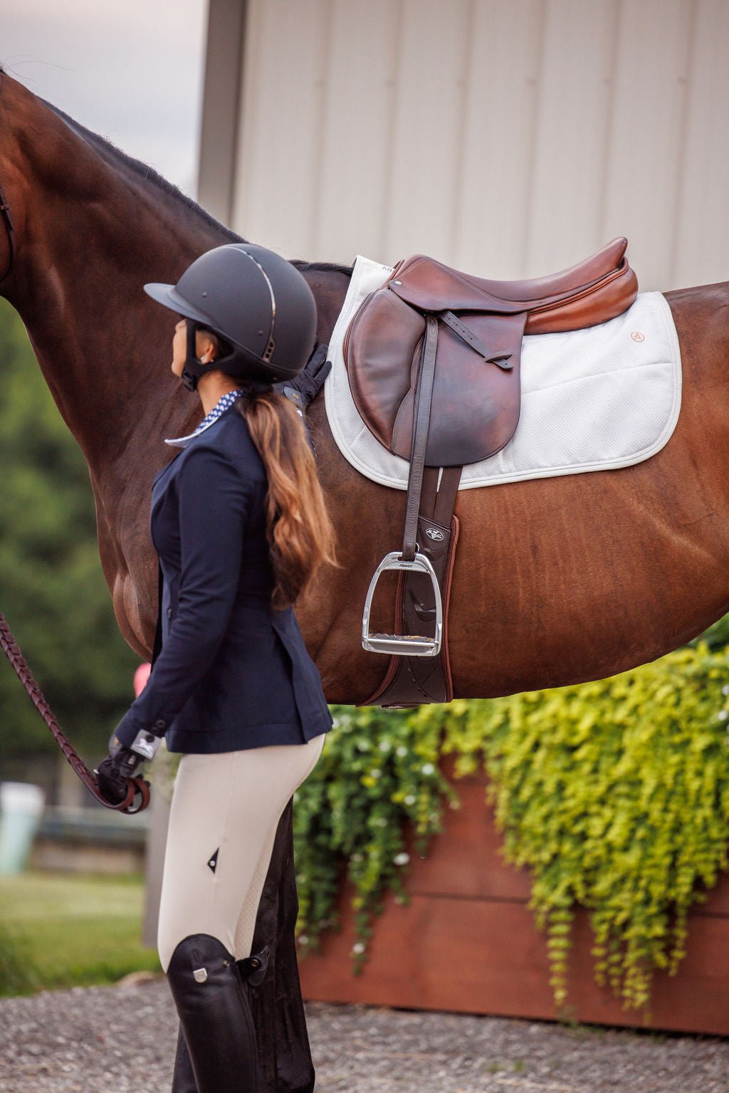 Anatomeq Perfeq Jumper Pad - Ultra Breathable Perforation - Anatomeq - Equiluxe Tack