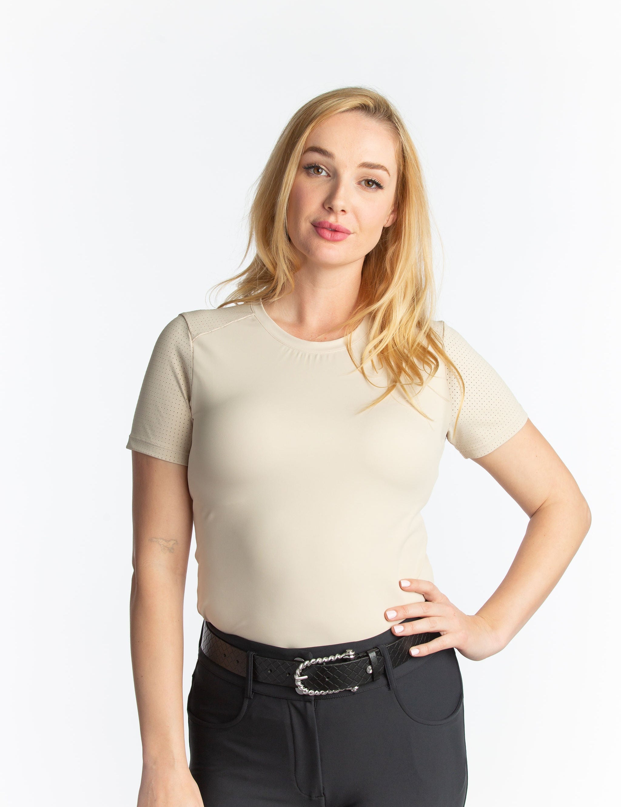 Hannah Childs Maddy Perforated Short Sleeve Tech Tee