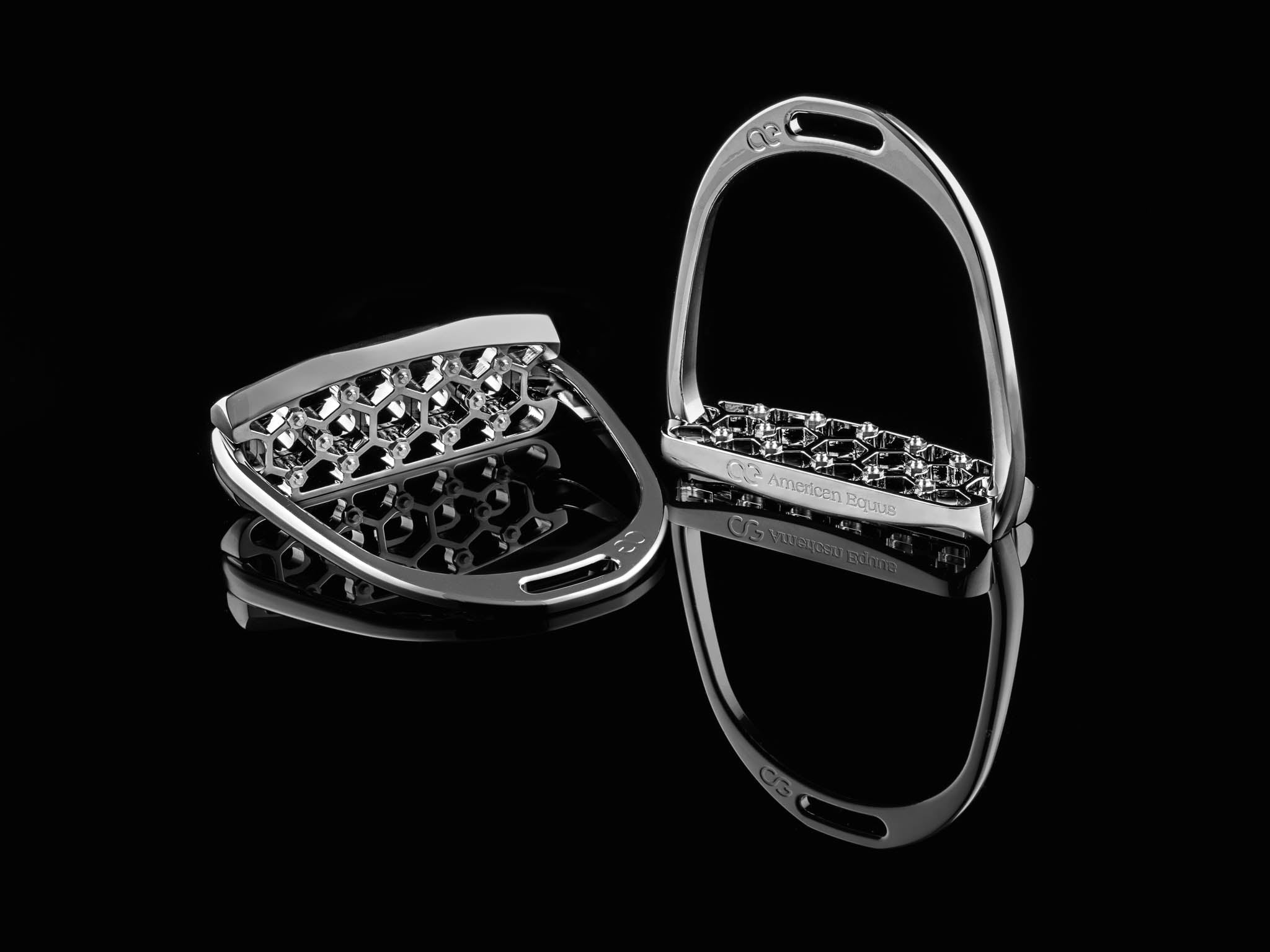 American Equus Hunter EQ "FILLIS" English Ultra-Light Stirrups - Equiluxe Tack