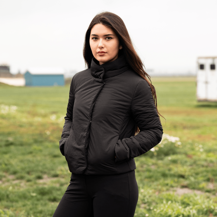 ARMATEQ CLOUD WRAP PUFFER - BLACK - ARMATEQ - Equiluxe Tack