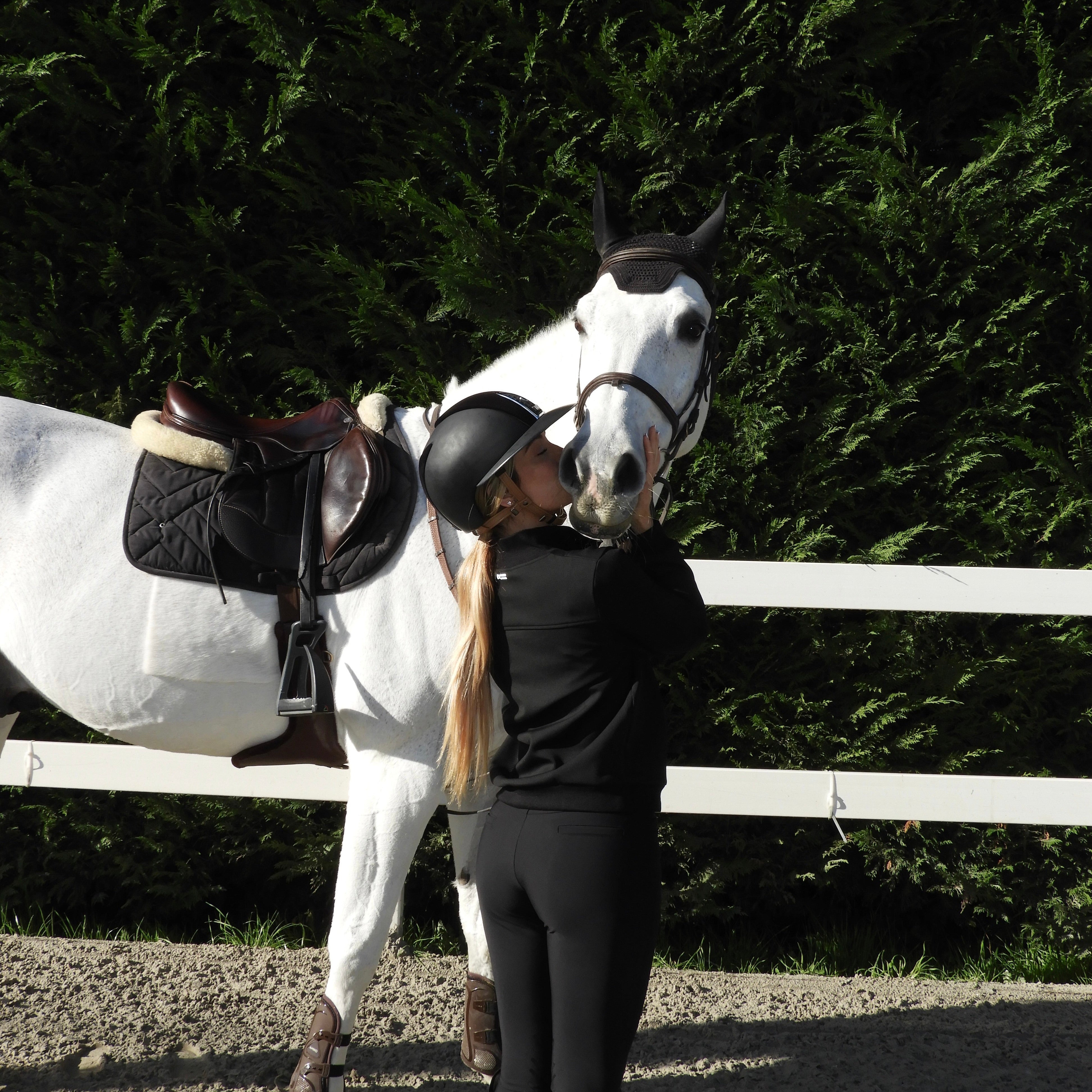 ARMATEQ TECH FLEECE QUARTER ZIP - BLACK - ARMATEQ - Equiluxe Tack