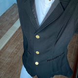 The Proper Fox Competition Top