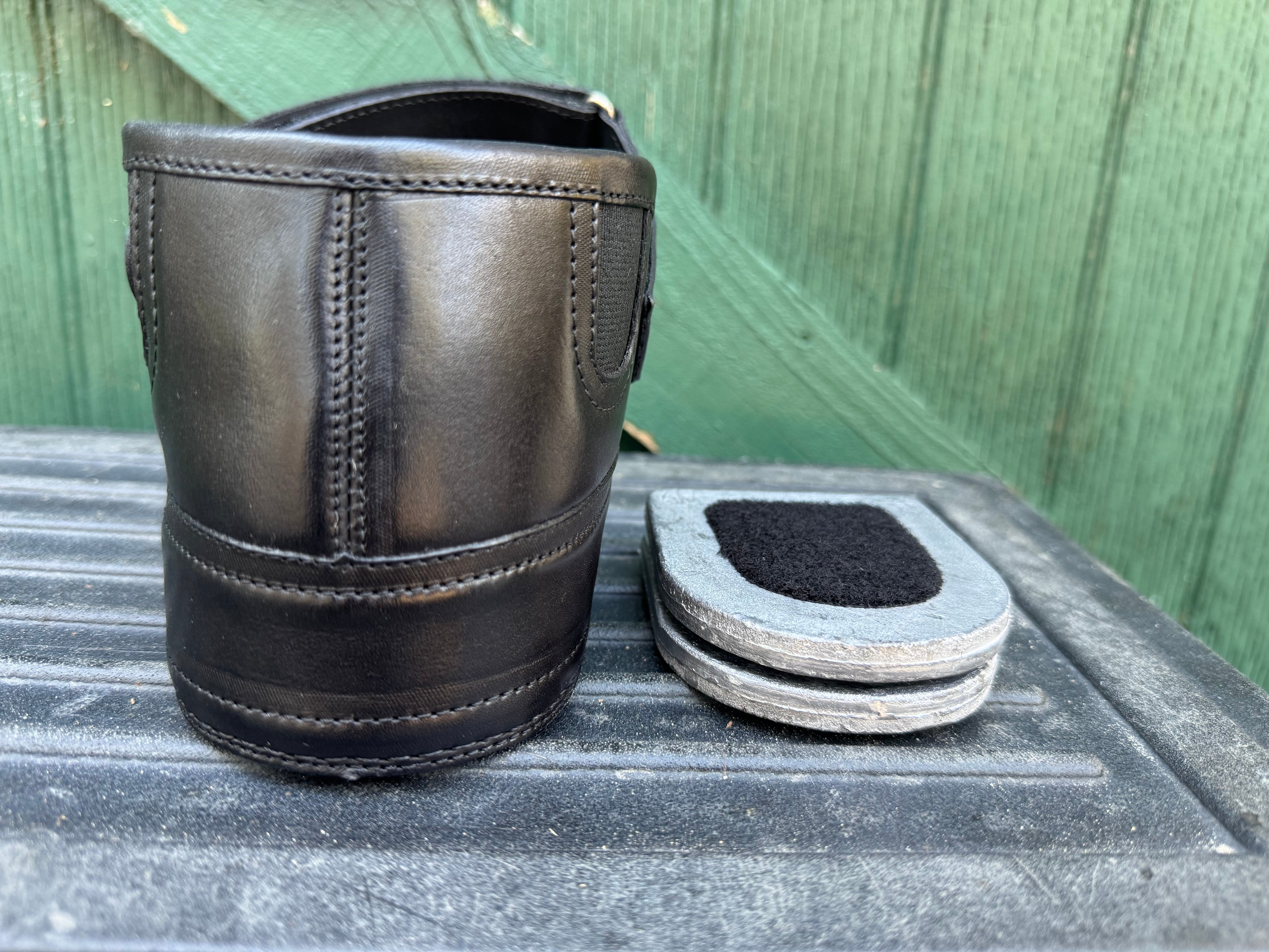 CorrectConnect Equisole EXternal - Weighted Training Aid for Equestrians - CorrectConnect - Equiluxe Tack
