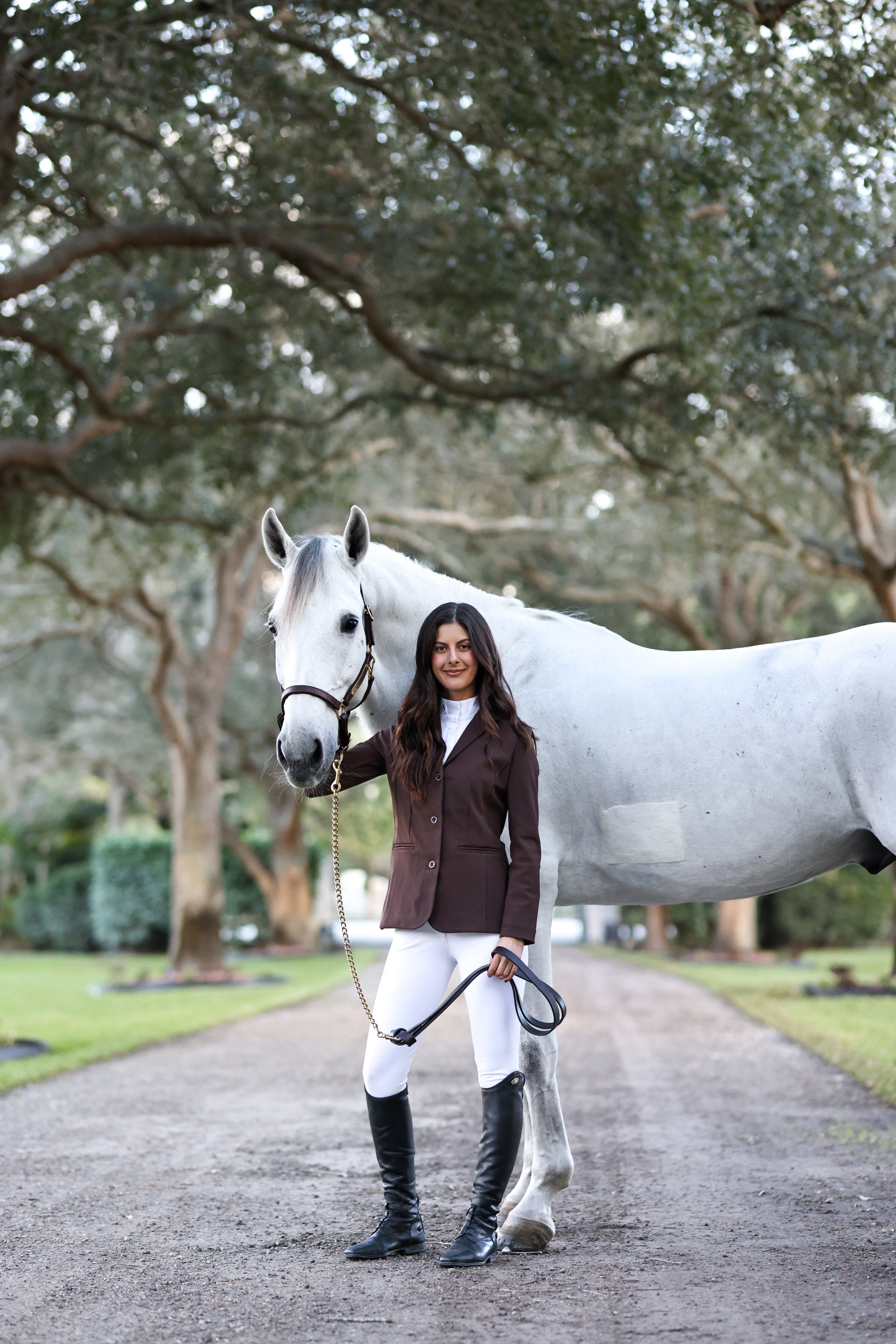 CRINIĒRE Alexandra Show Coat | Mocha - C R I N I Ē R E - Equiluxe Tack