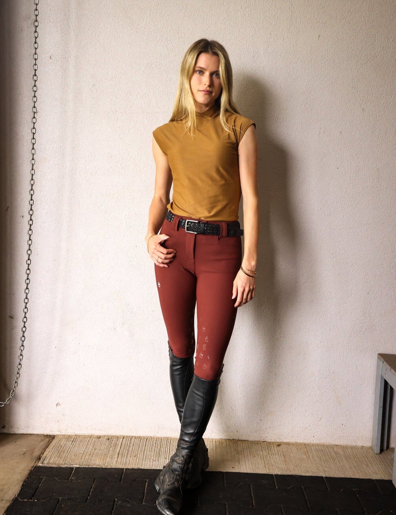CRINIĒRE Chloe Lightweight Breeches | Burgundy - C R I N I Ē R E - Equiluxe Tack