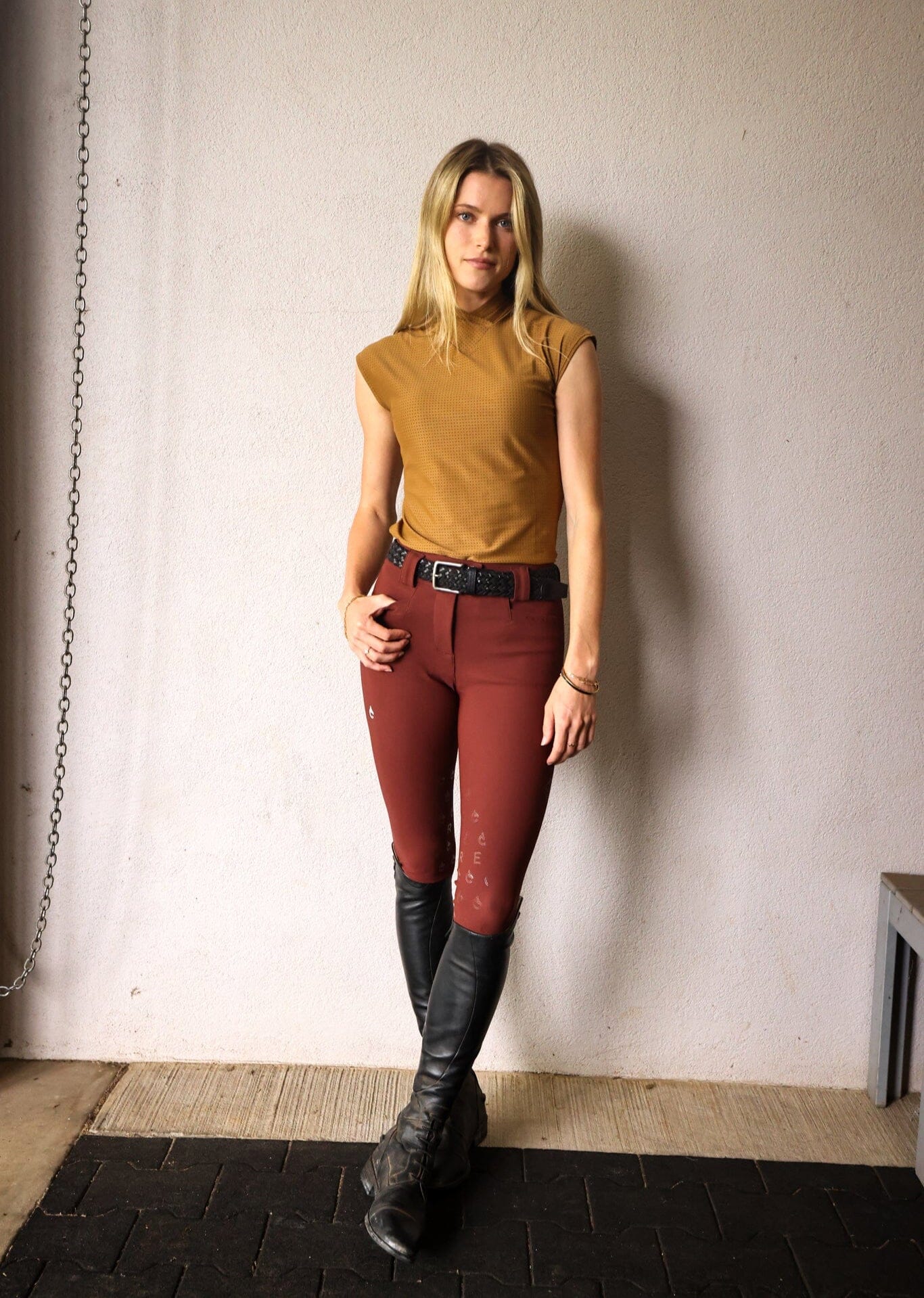 CRINIĒRE Chloe Lightweight Breeches | Burgundy - C R I N I Ē R E - Equiluxe Tack