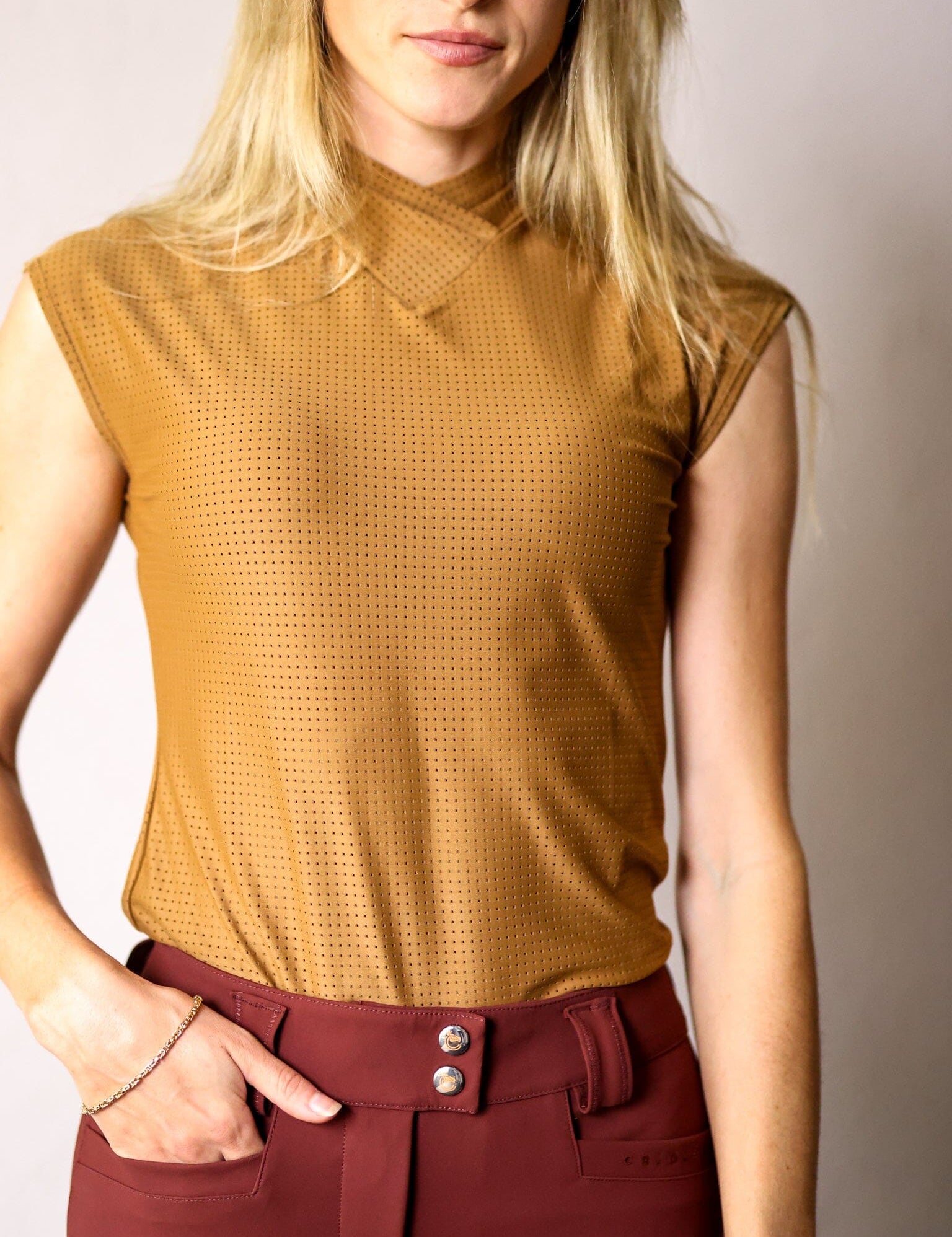CRINIĒRE Kai Shirt Cap Sleeve | Bronze - C R I N I Ē R E - Equiluxe Tack