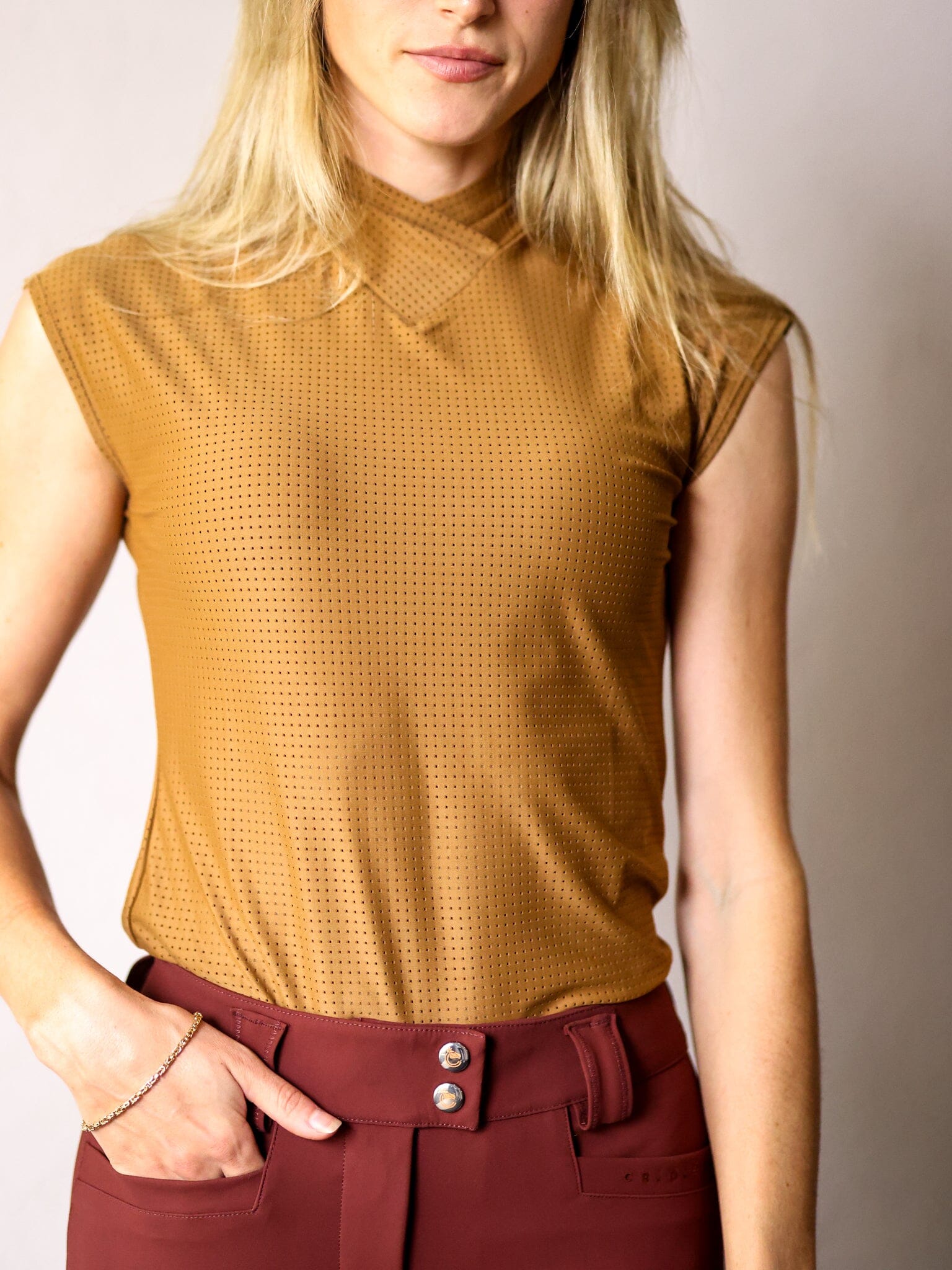 CRINIĒRE Kai Shirt Cap Sleeve | Bronze - C R I N I Ē R E - Equiluxe Tack