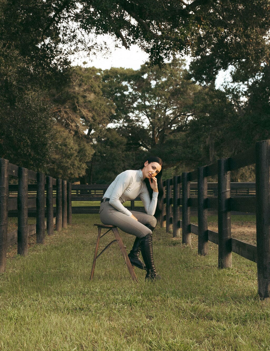 CRINIĒRE Kai Shirt | Dove Gray - C R I N I Ē R E - Equiluxe Tack