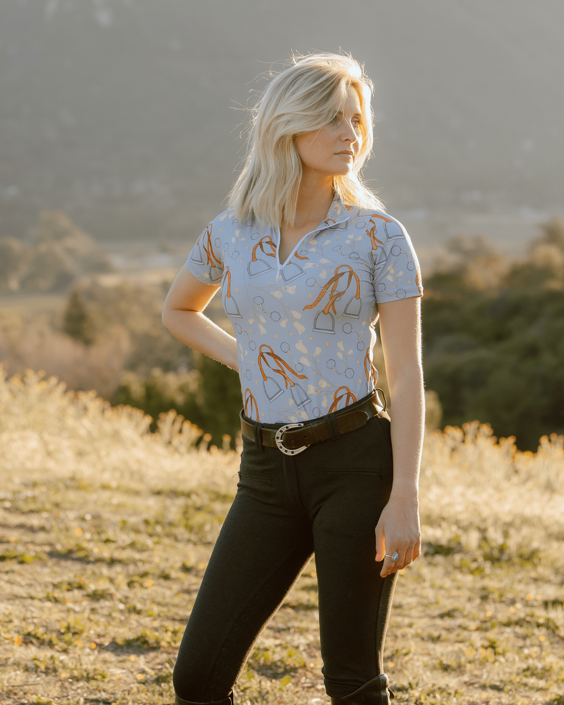 Deinhardt Designs Impulsion & Straightness KASSIDY Short Sleeve Signature Sunshirt - Equiluxe Tack