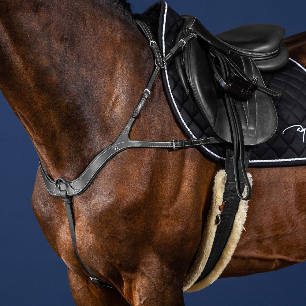 Dy'on Anatomical Breastplate - Equiluxe Tack