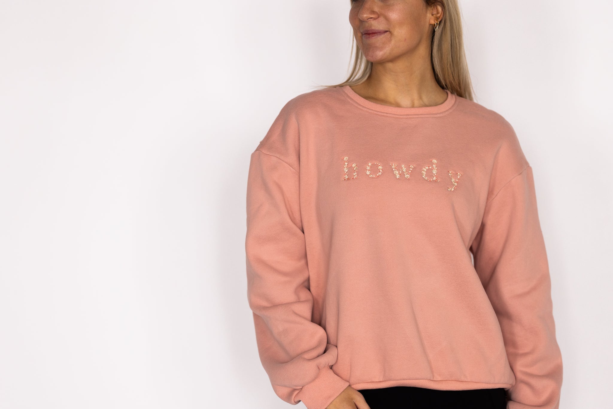 Ellany Howdy - Peach Equestrian Sweatshirt - Ellany - Equiluxe Tack