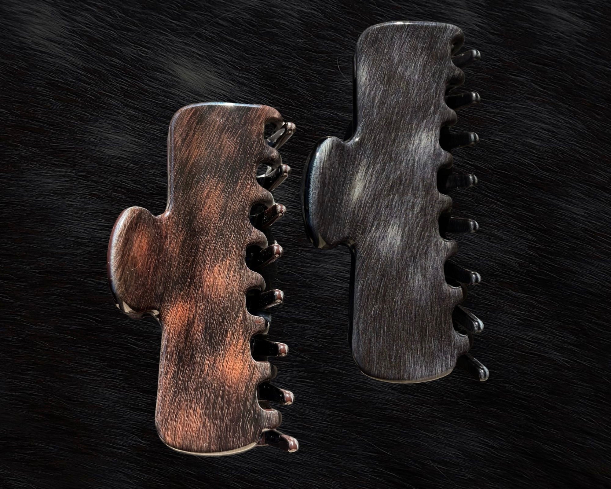 Ellsworth Dapple Bay Claw Clip - Equiluxe Tack