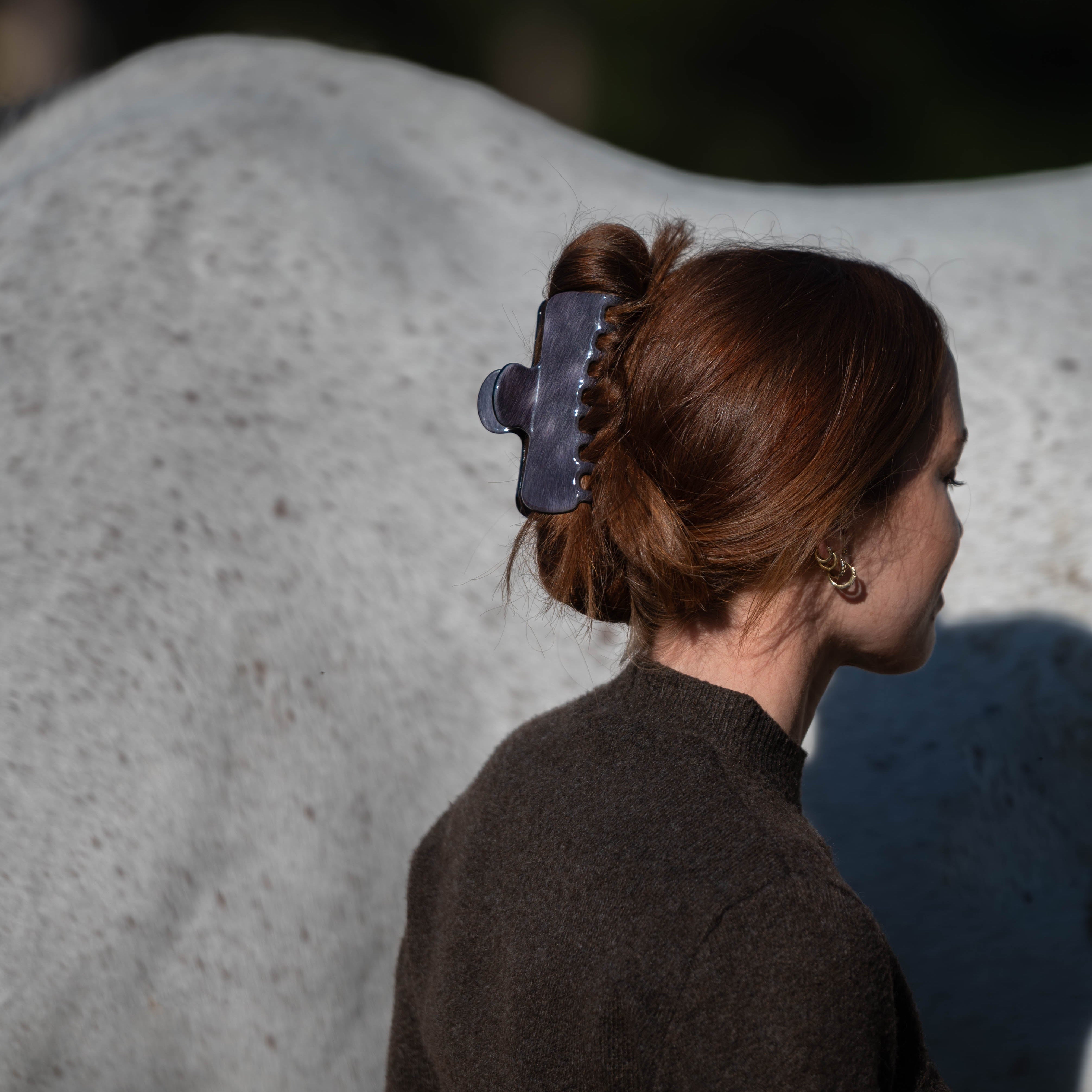 Ellsworth Dapple Grey Claw Clip - Equiluxe Tack