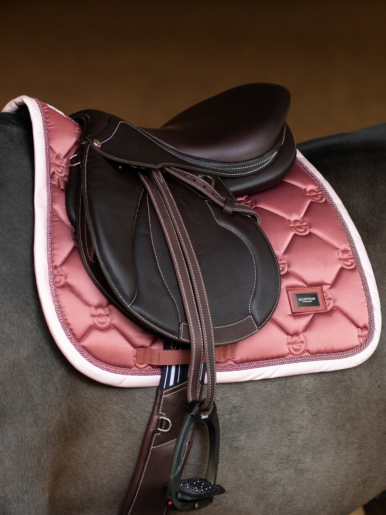 Equestrian Stockholm Jump Saddle Pad Amber Rose - Equestrian Stockholm - Equiluxe Tack