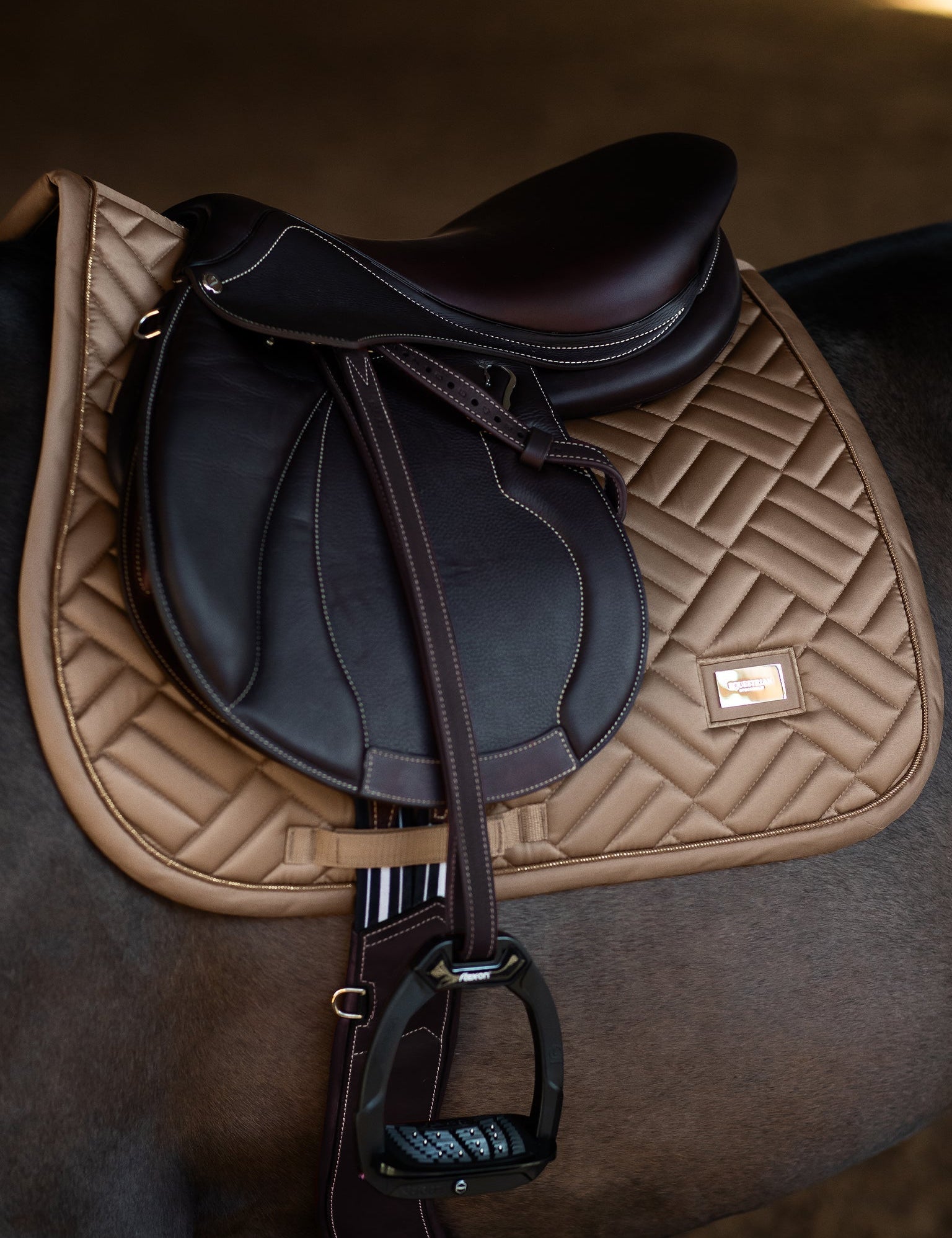 Equestrian Stockholm Jump Saddle Pad Modern Champagne - Equestrian Stockholm - Equiluxe Tack