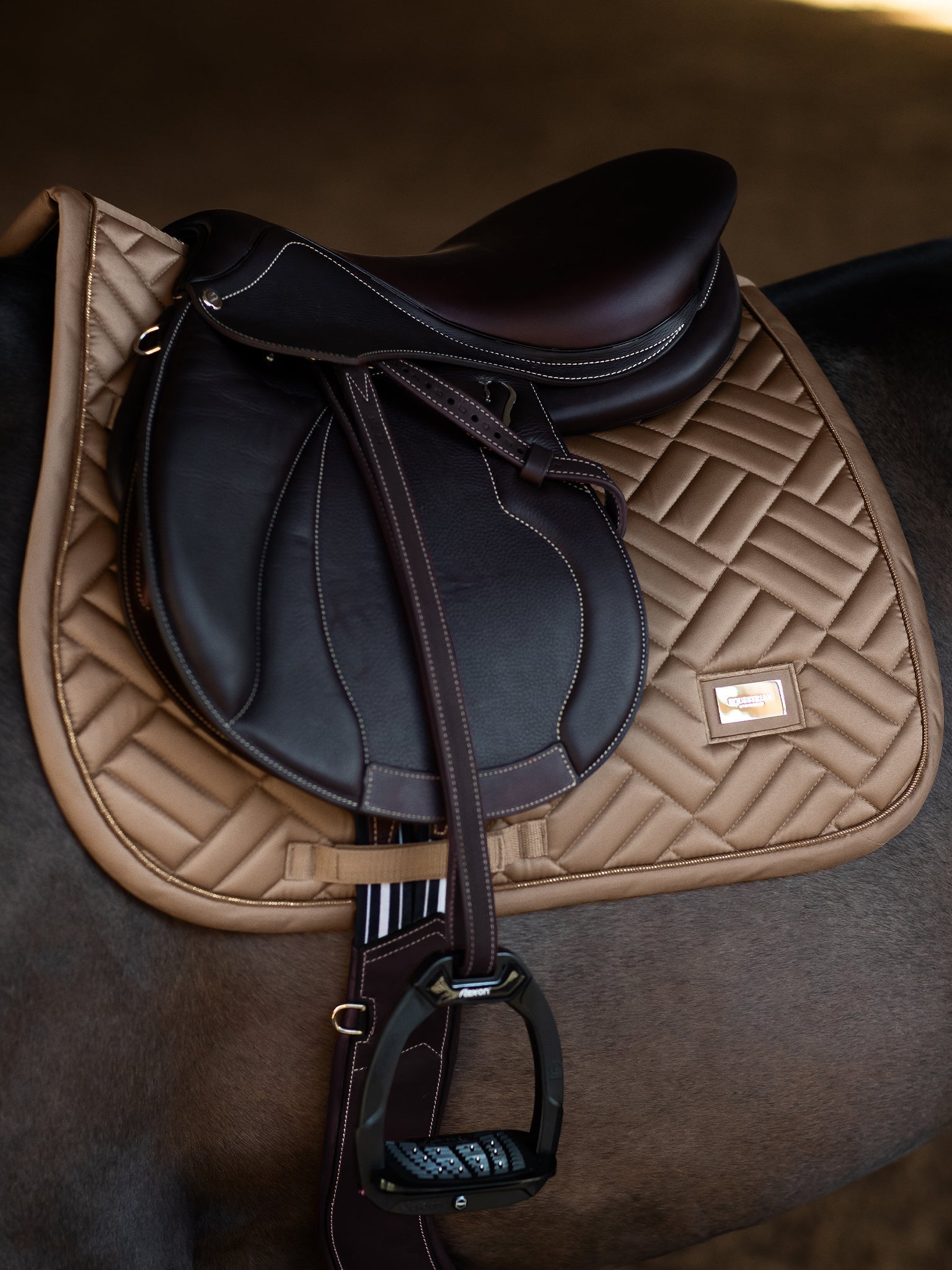 Equestrian Stockholm Jump Saddle Pad Modern Champagne - Equestrian Stockholm - Equiluxe Tack