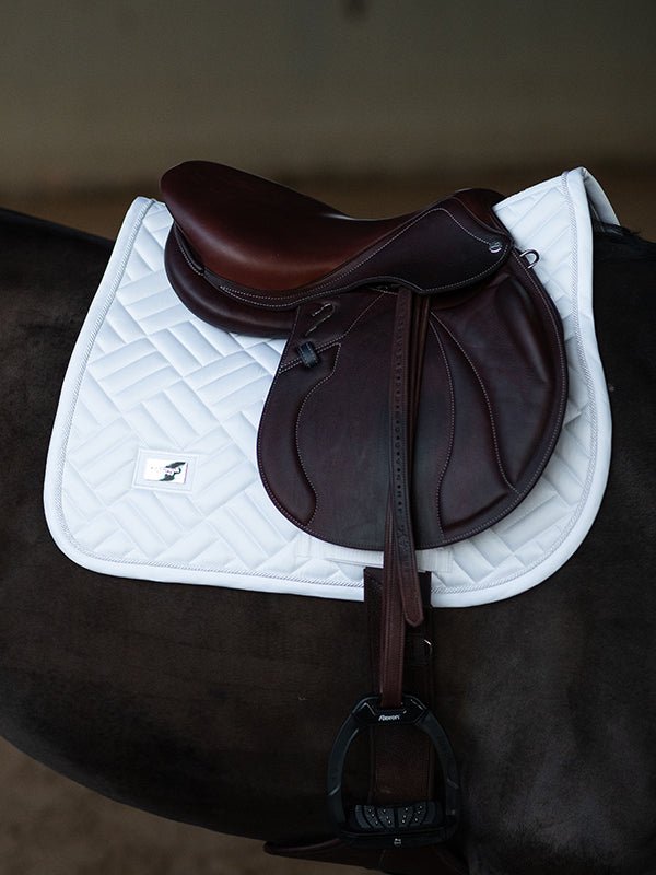 Equestrian Stockholm Jump Saddle Pad Modern White Perfection - Equestrian Stockholm - Equiluxe Tack