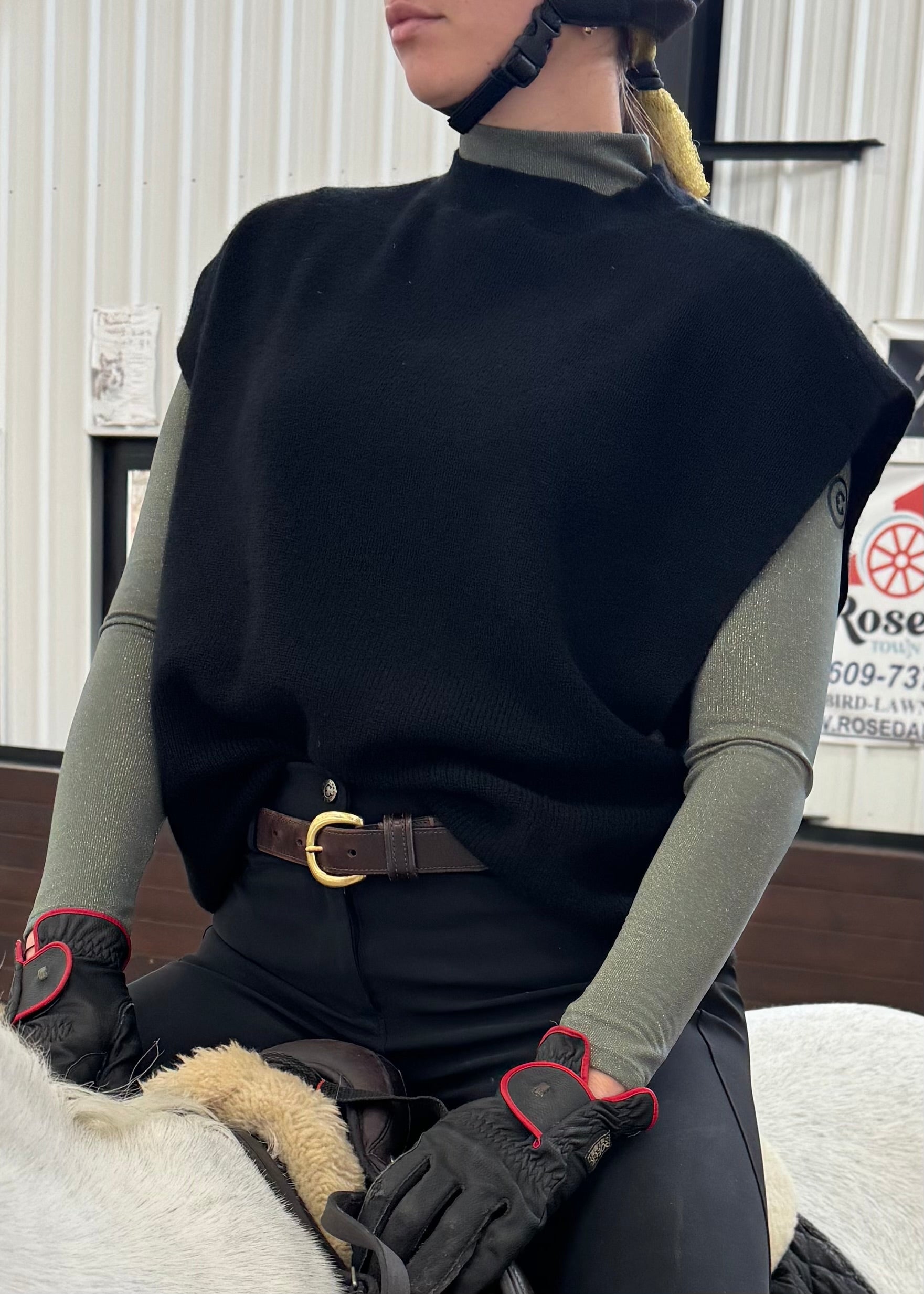 EQUESTRIANCLUB BLAQ Vest - Equestrian Club - Equiluxe Tack