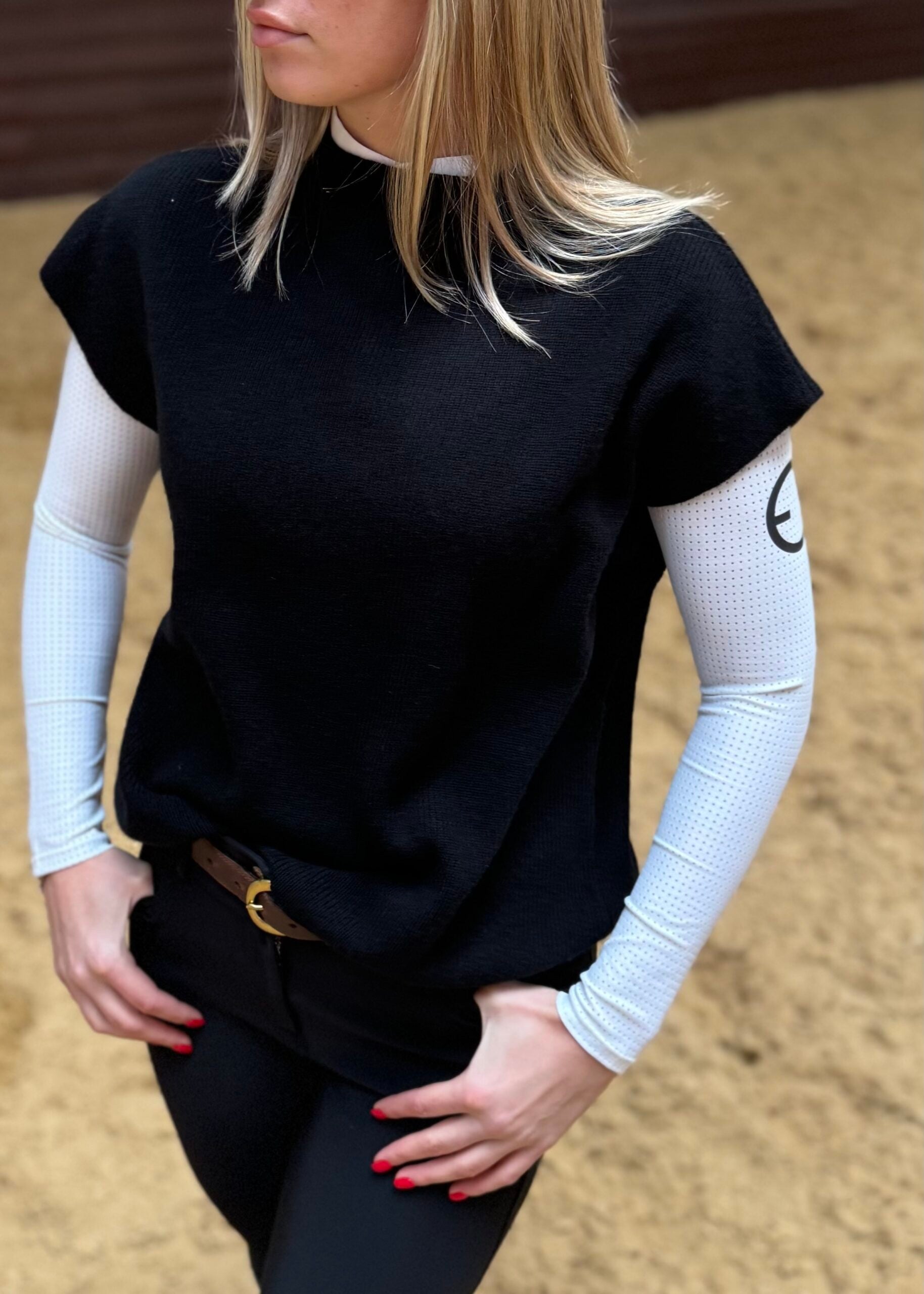 EQUESTRIANCLUB BLAQ Vest - Equestrian Club - Equiluxe Tack