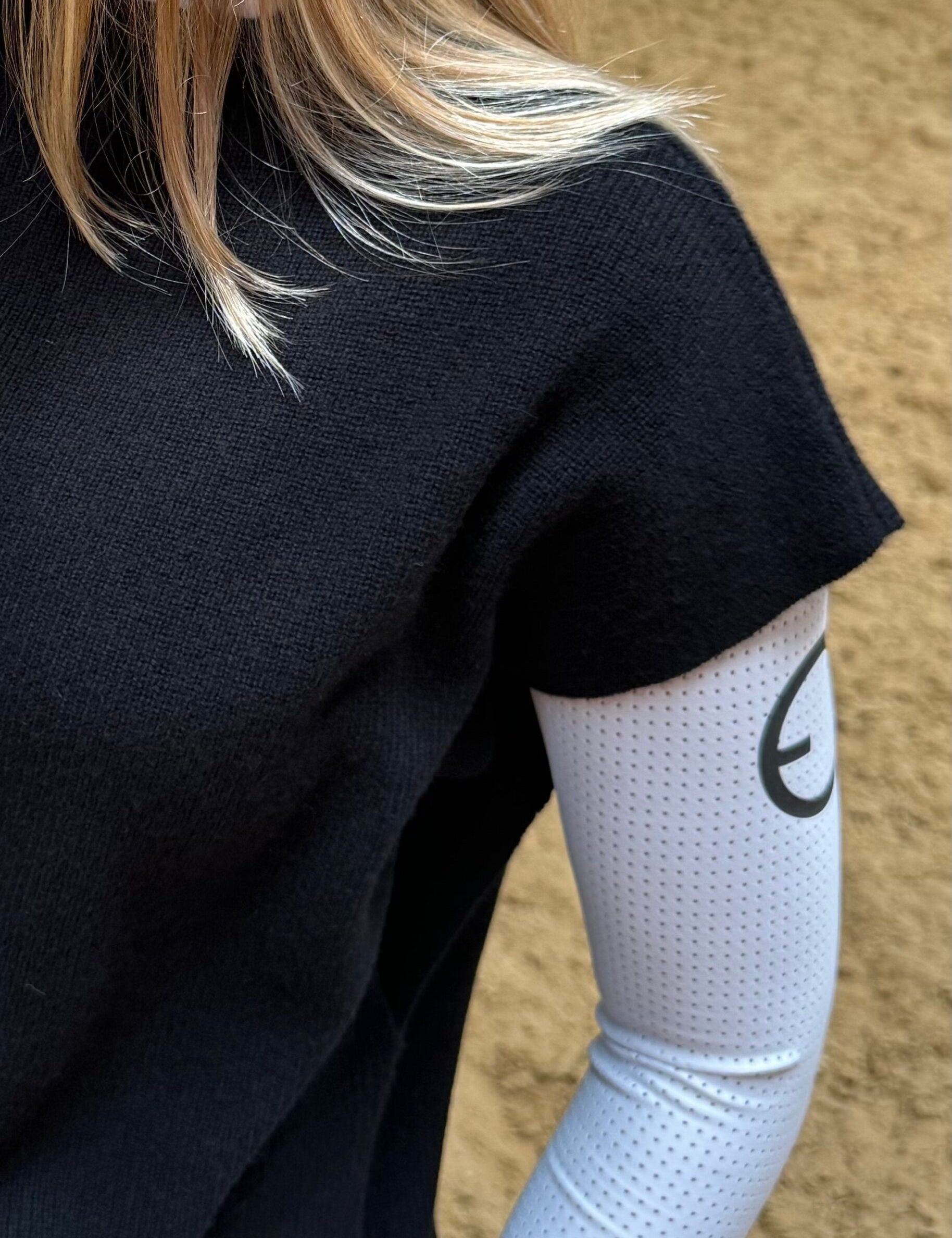 EQUESTRIANCLUB BLAQ Vest - Equestrian Club - Equiluxe Tack