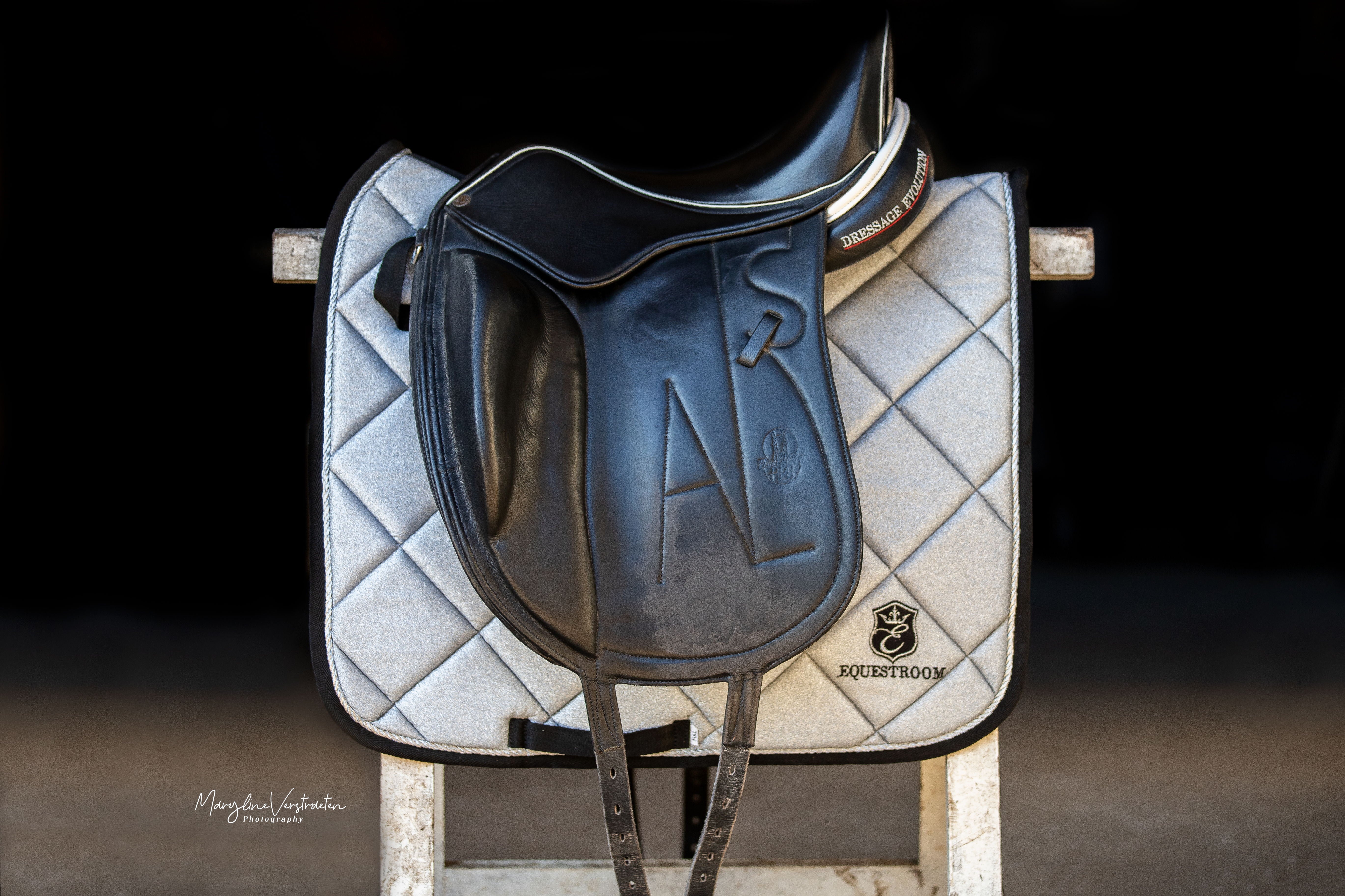 Equestroom Royal Silver Saddle Pad Set - Equestroom - Equiluxe Tack