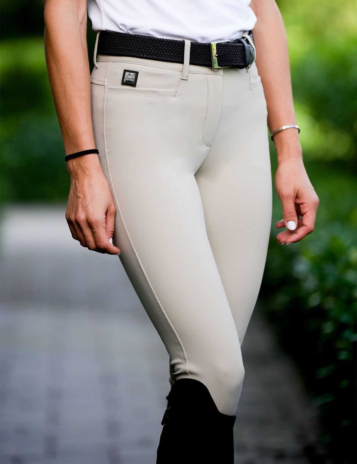 Equiline ERNAEK - S Women’s High - Waist Knee Grip Breeches in Summer Weight B - Move - Equiline - Equiluxe Tack