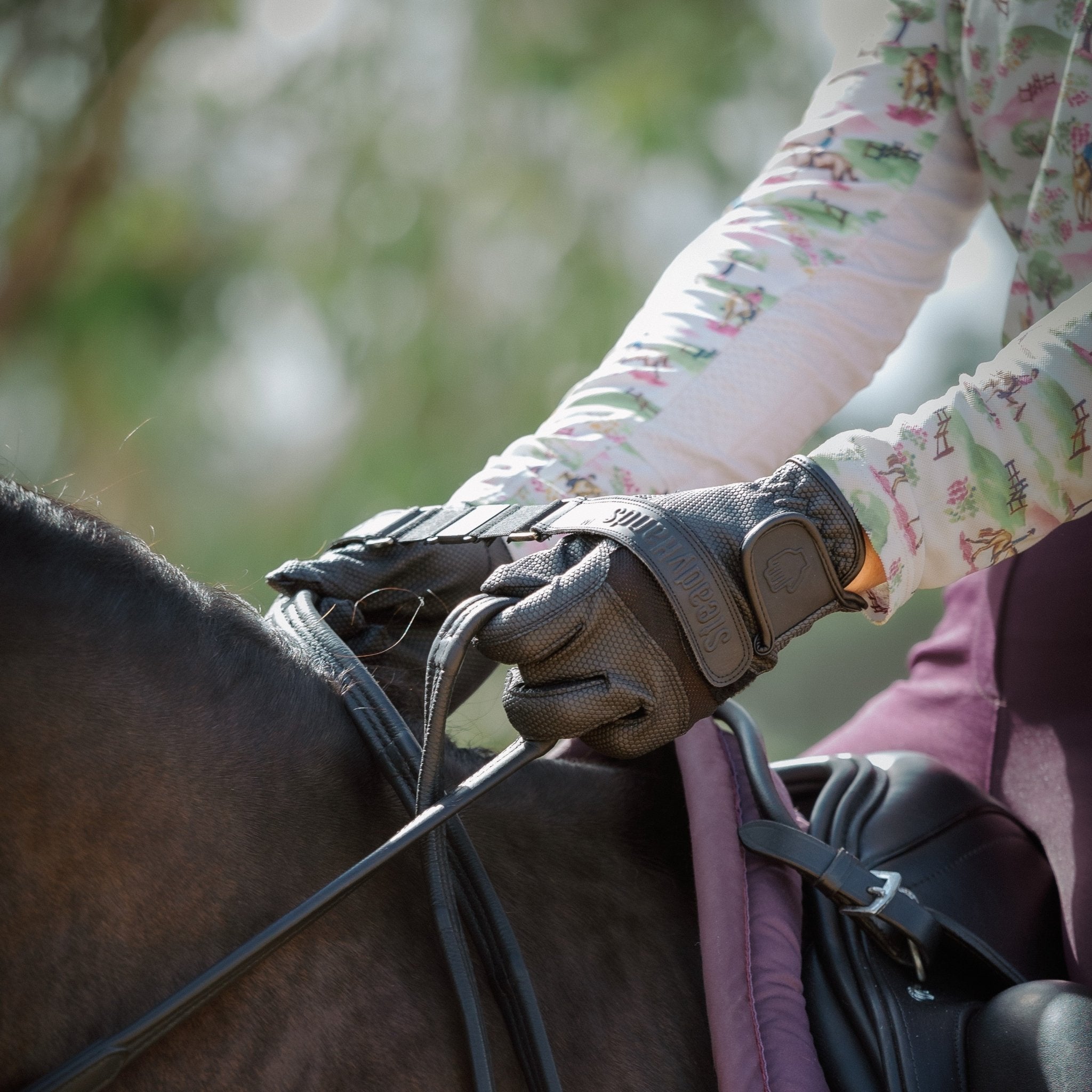 Equisk SteadyHands Riding Gloves - Equisk - Equiluxe Tack
