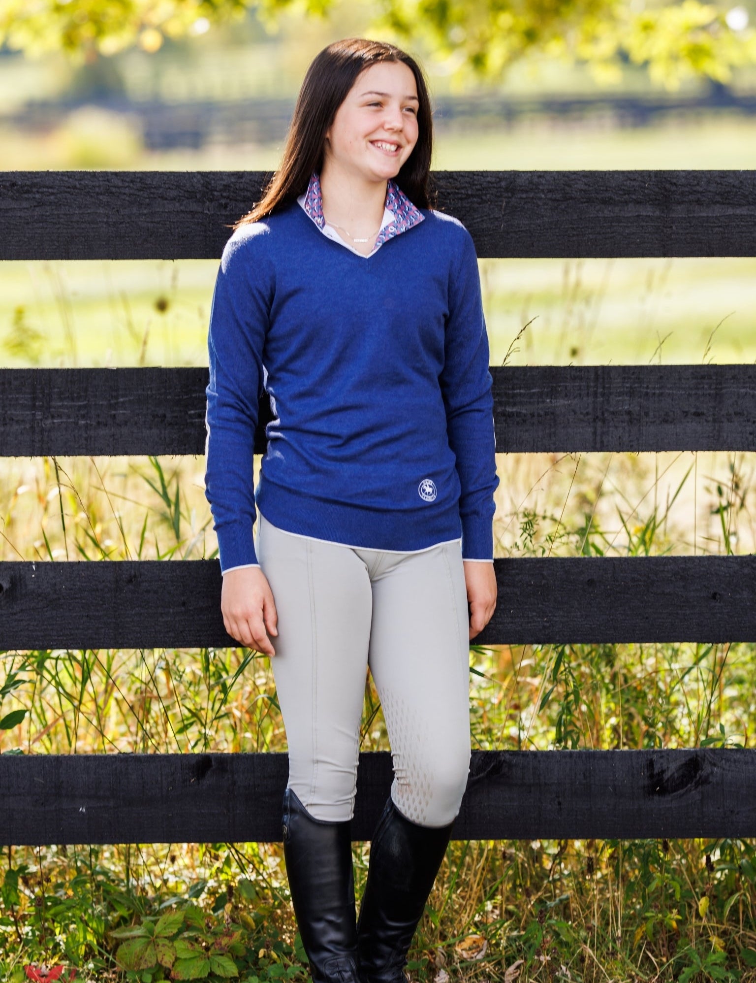 Essex Classics Navy with Ivory Trey V - Neck Sweater - Essex Classics - Equiluxe Tack