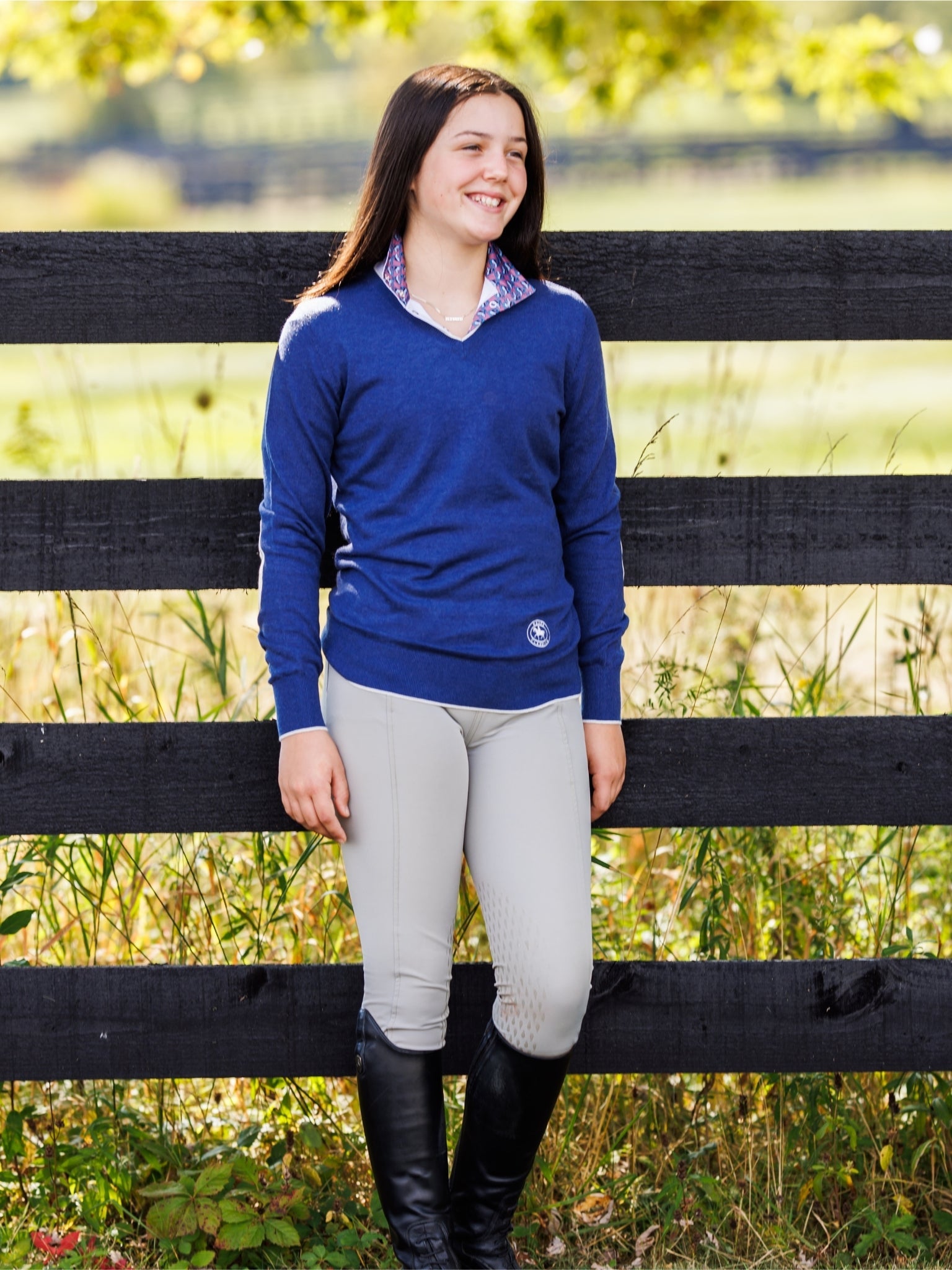 Essex Classics Navy with Ivory Trey V - Neck Sweater - Essex Classics - Equiluxe Tack