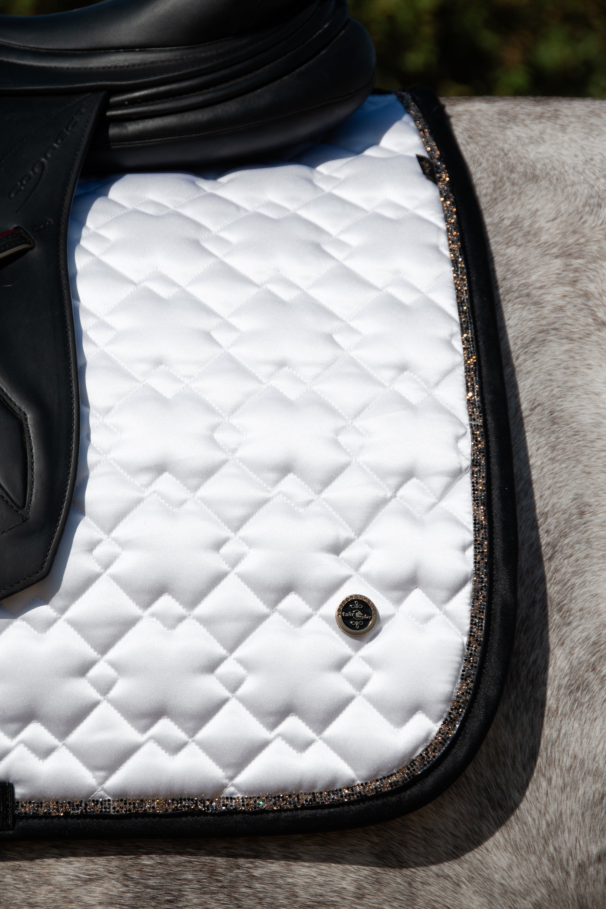 Fair Play "Hematite" Close Contact Saddle Pad - White - Fair Play - Equiluxe Tack