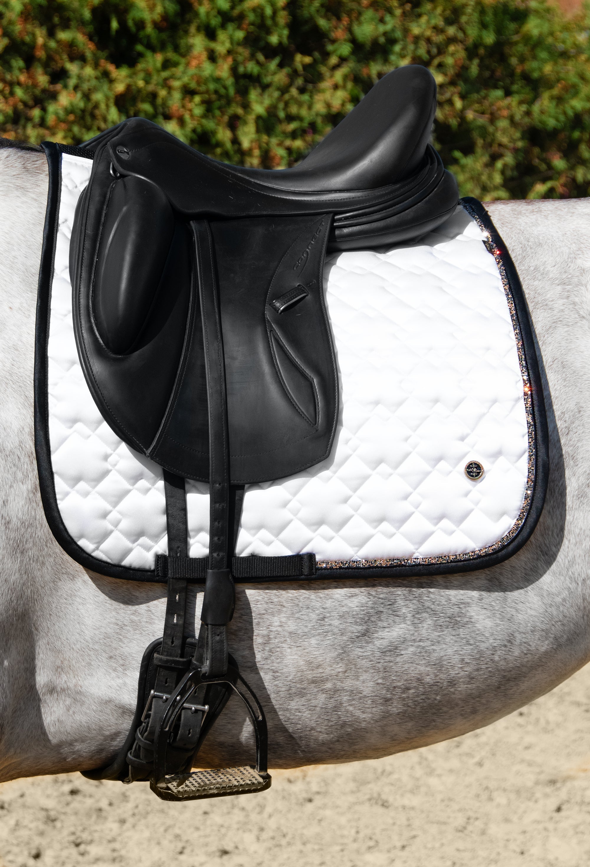 Fair Play "Hematite" Close Contact Saddle Pad - White - Fair Play - Equiluxe Tack