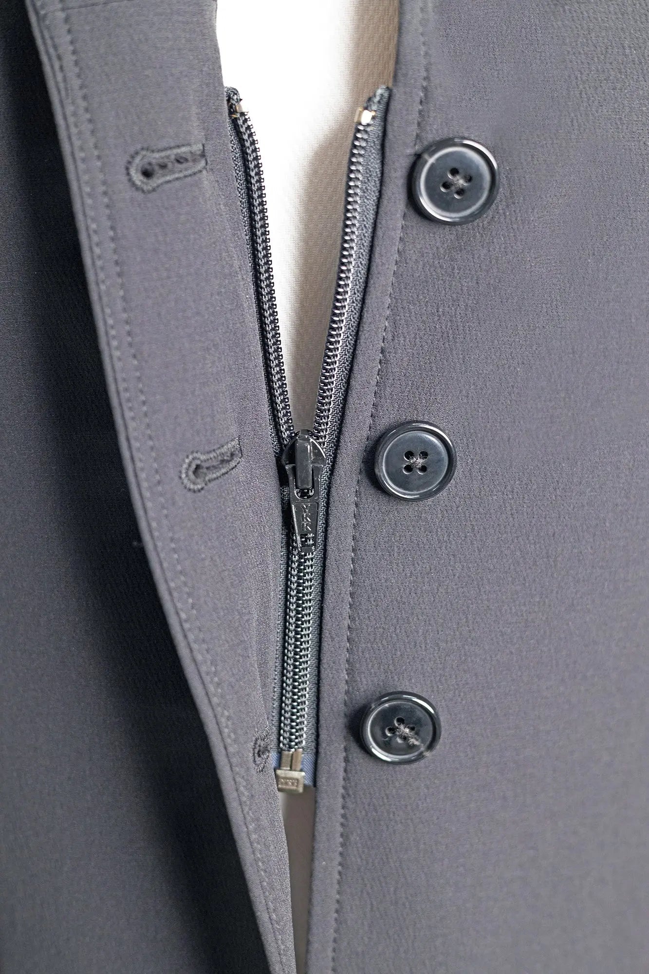 Grand Prix Ladies Quinn Show Coat, 4 Button with Hidden Zipper Closure, Navy - Equiluxe Tack