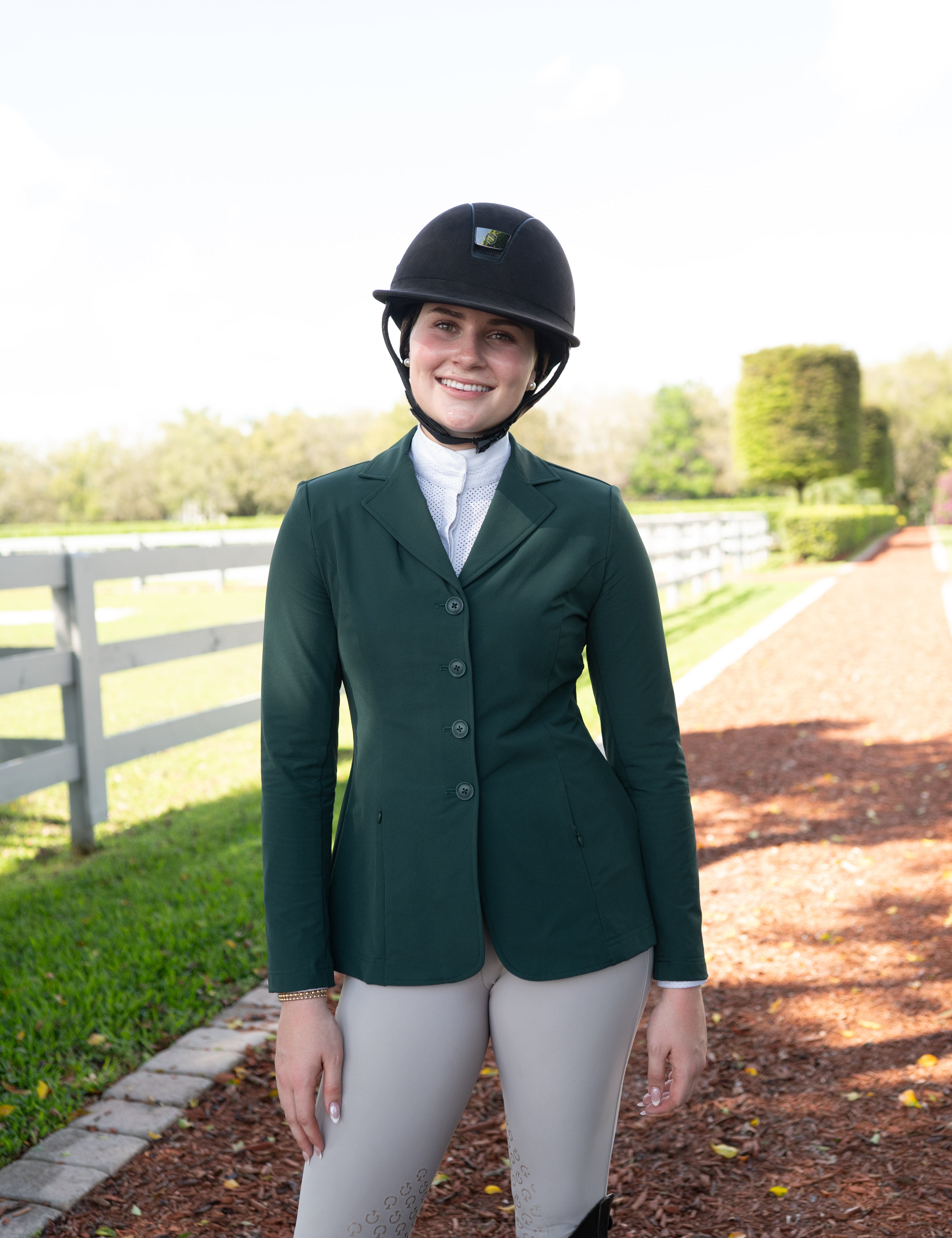 Grand Prix Quinn Show Jacket, 4 Button Front with Hidden Zipper Closure, New Green - Equiluxe Tack