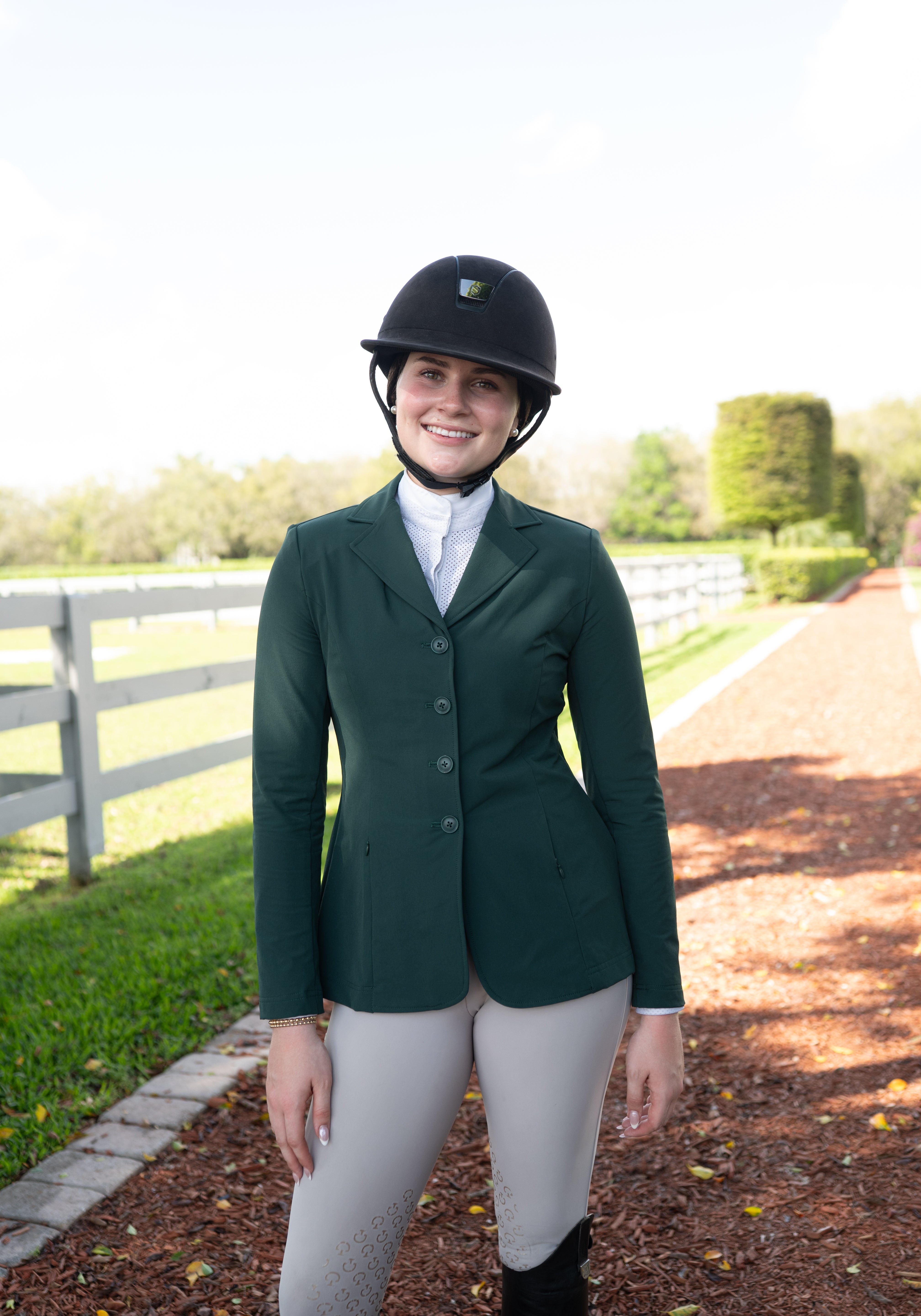 Grand Prix Quinn Show Jacket, 4 Button Front with Hidden Zipper Closure, New Green - Equiluxe Tack