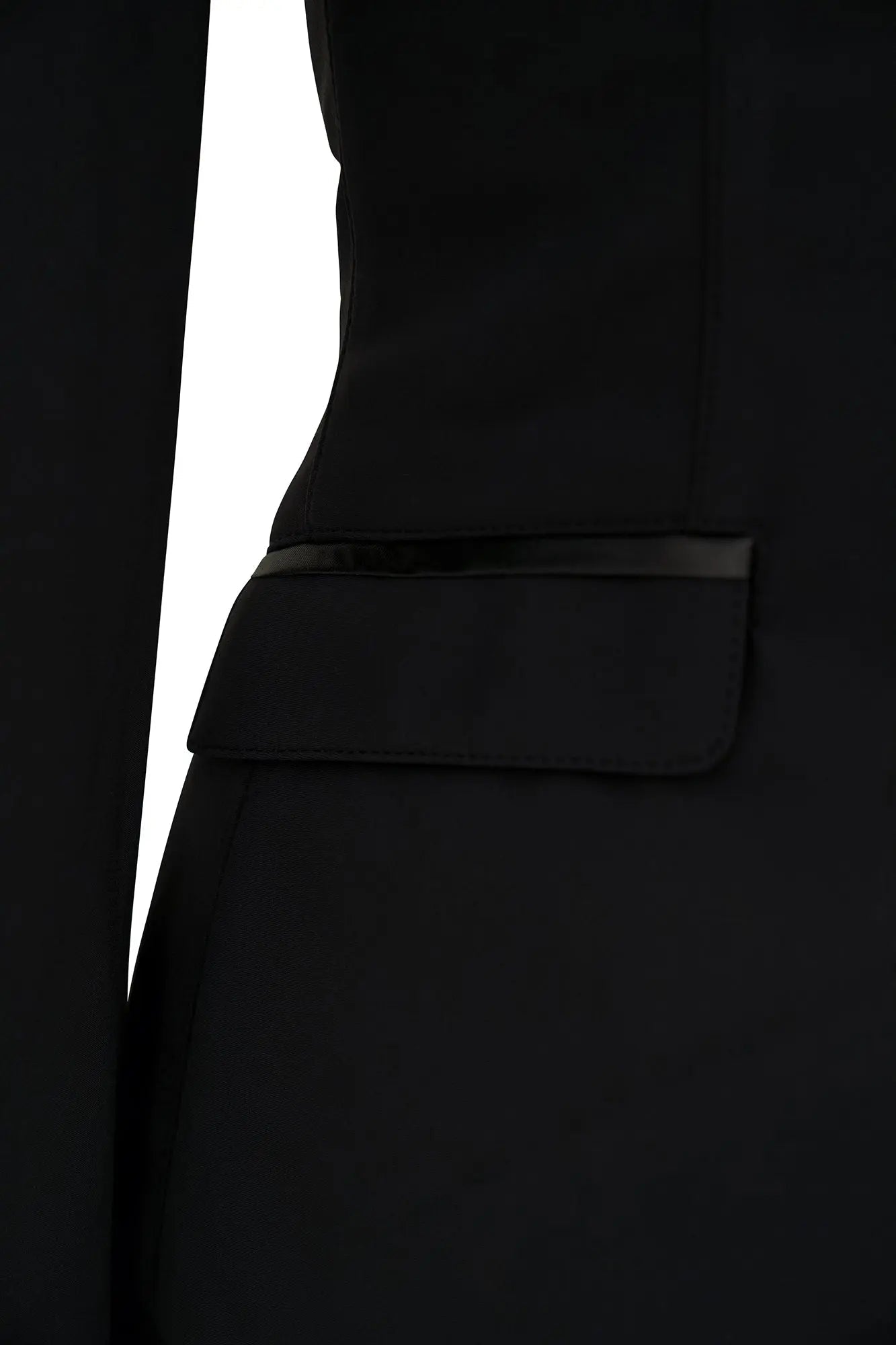 Grand Prix Saltare Dolce 4 Button Riding Jacket, Black - Equiluxe Tack