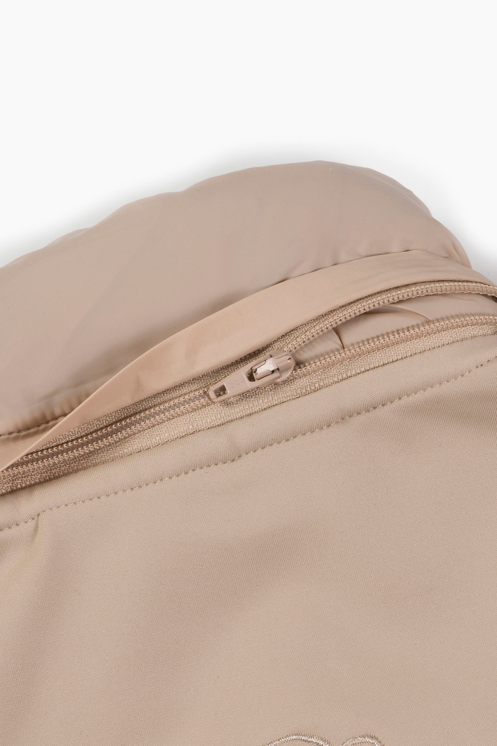 Hannah Childs Charlotte Insulated Warm Up - Hannah Childs Lifestyle - Equiluxe Tack