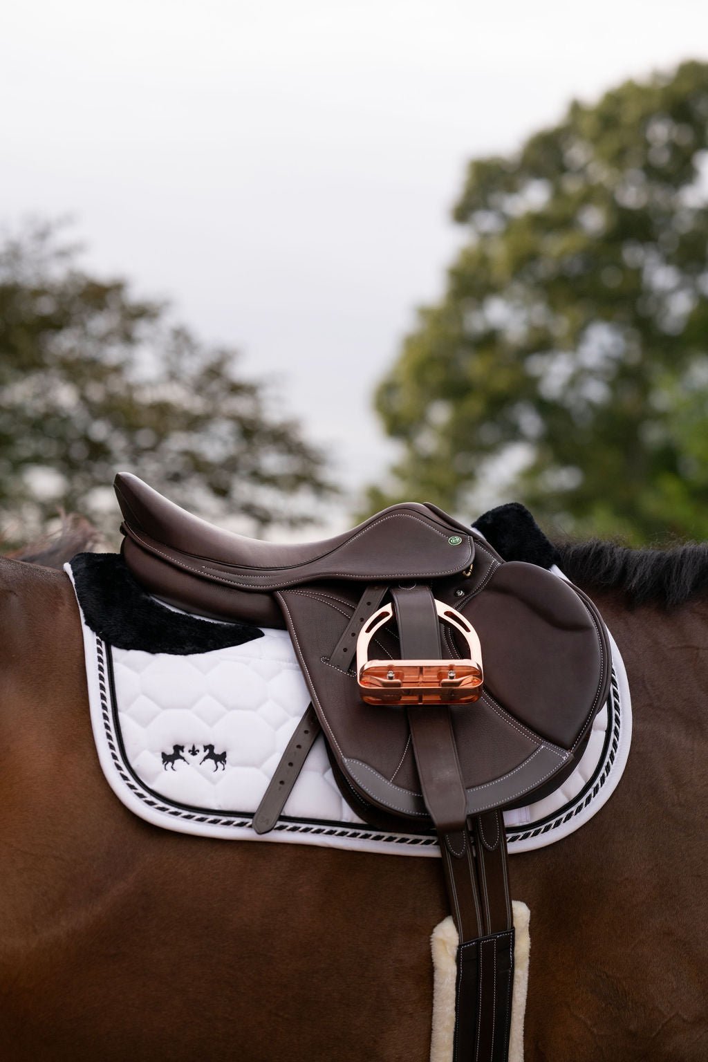 Henri De Rivel Equipe Covered Close Contact IGP Saddle - Henri de Rivel - Equiluxe Tack