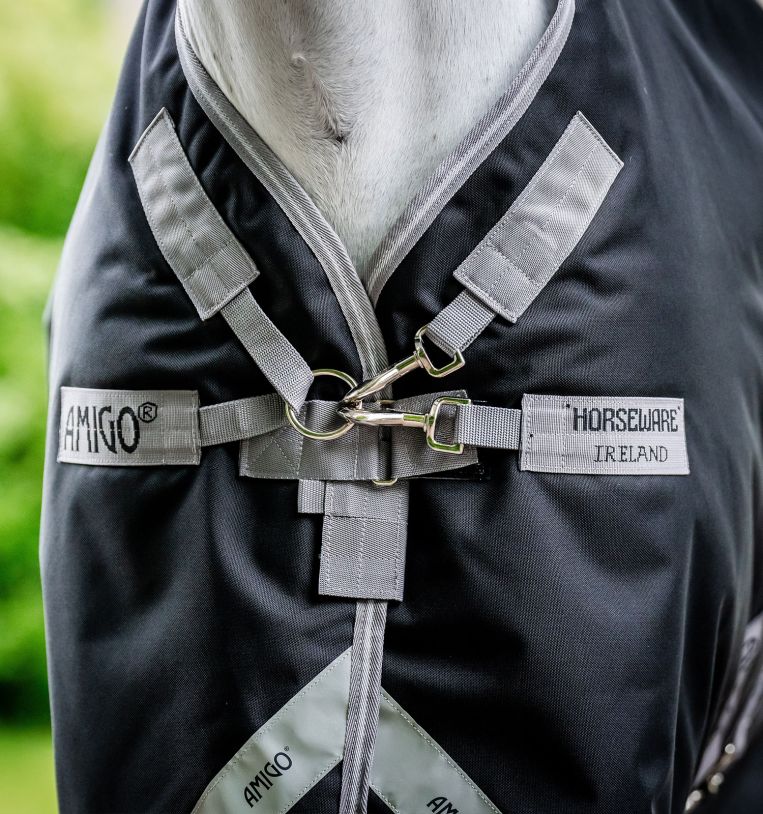 Horseware Amigo® Bravo 12 Plus Turnout (100g Light) - Horseware Ireland - Equiluxe Tack