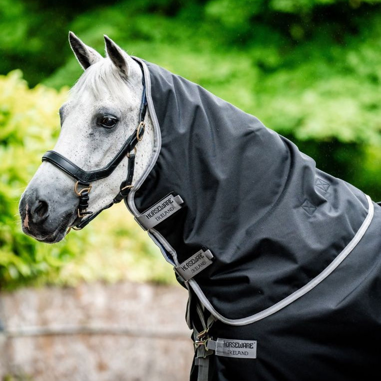 Horseware Amigo® Bravo 12 Plus Turnout (250g Medium) - Horseware Ireland - Equiluxe Tack