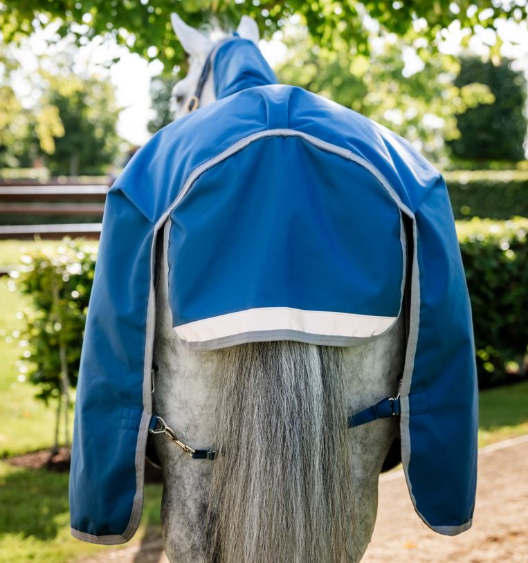 Horseware Ionic® Therapy Turnout (100g Light) - Equiluxe Tack - Equiluxe Tack