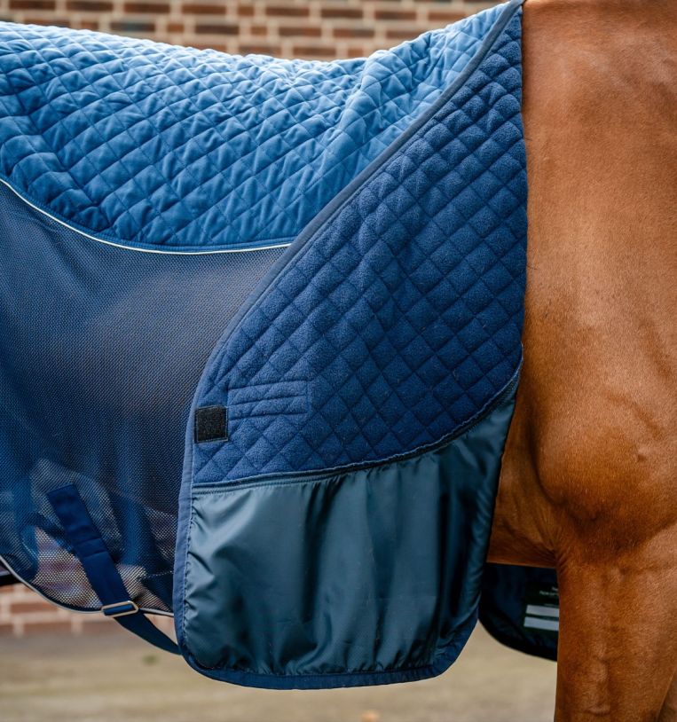 Horseware® Signature Travel Blanket (50g Light) - Horseware Ireland - Equiluxe Tack