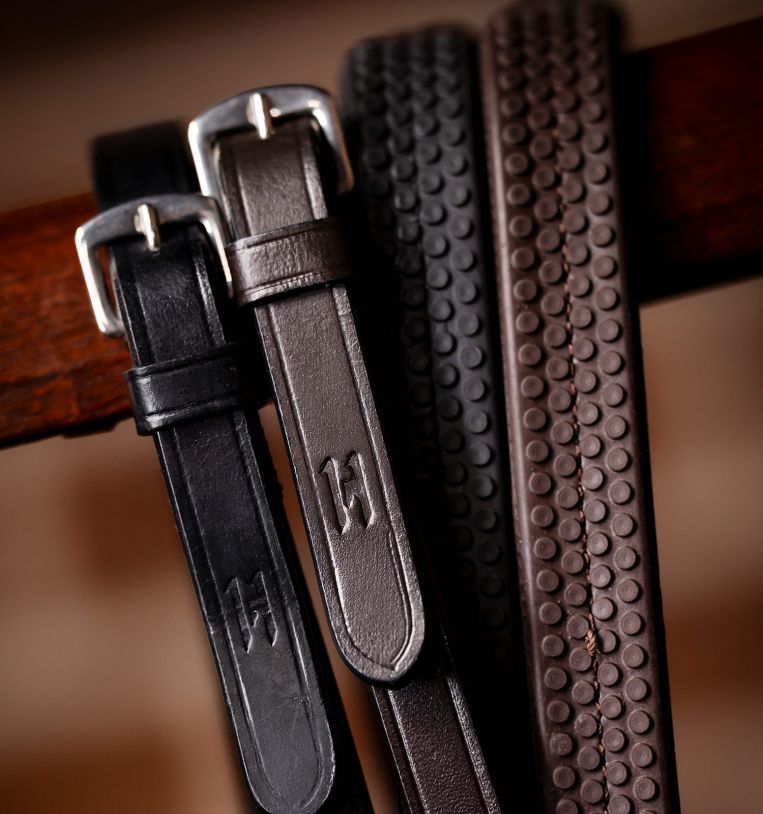 Horseware® Thumb Grip Rubber Reins - Horseware Ireland - Equiluxe Tack