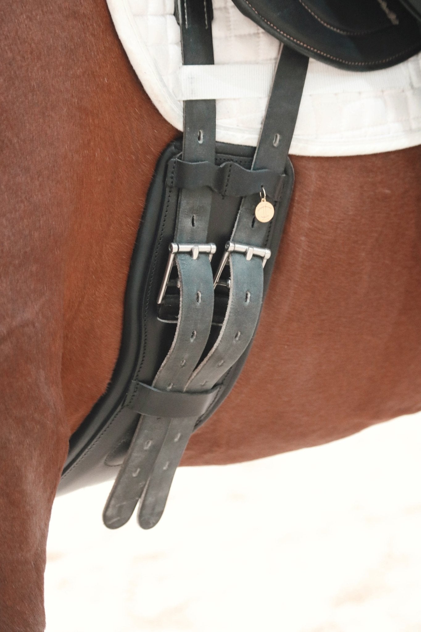 ITC Anatomical Leather Dressage Girth - Equiluxe Tack