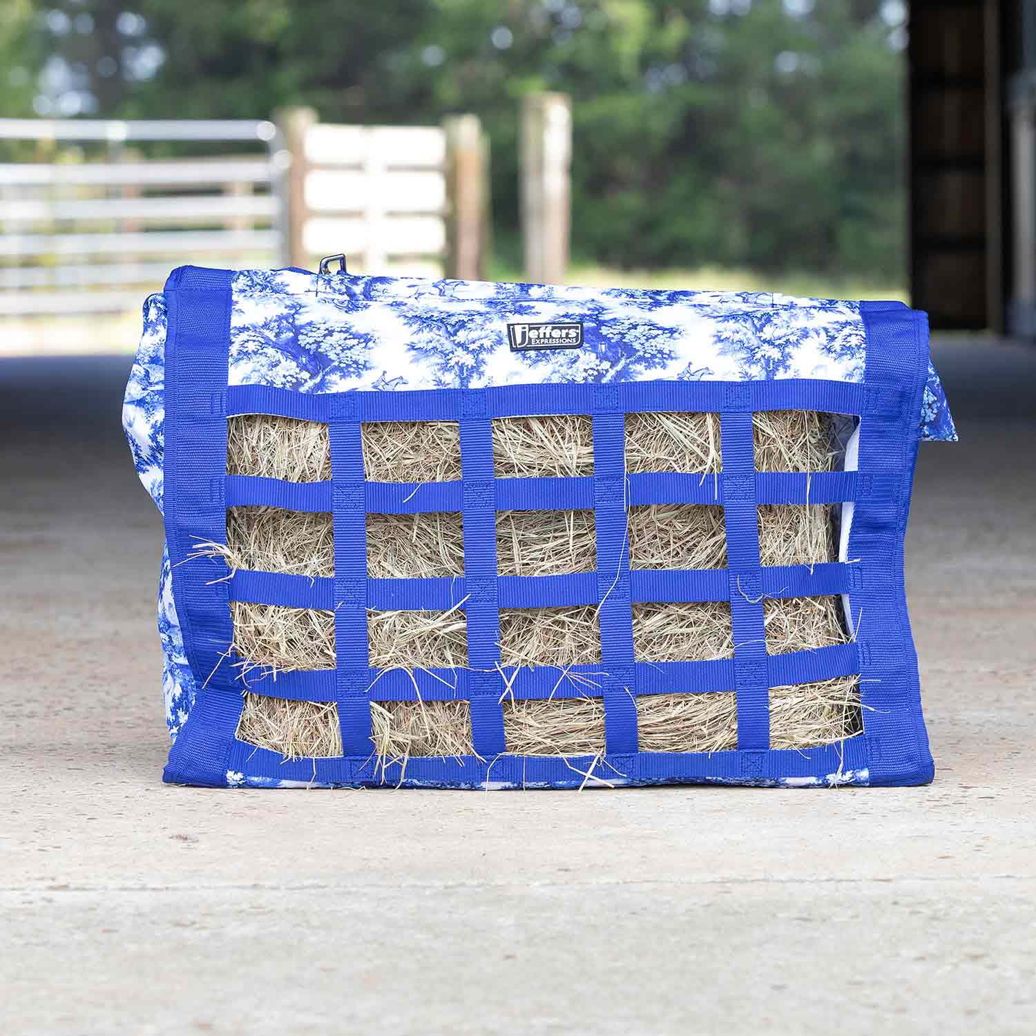 Jeffers Expression Extend - Feed Hay Bag for Horses & Livestock - Jeffers - Equiluxe Tack
