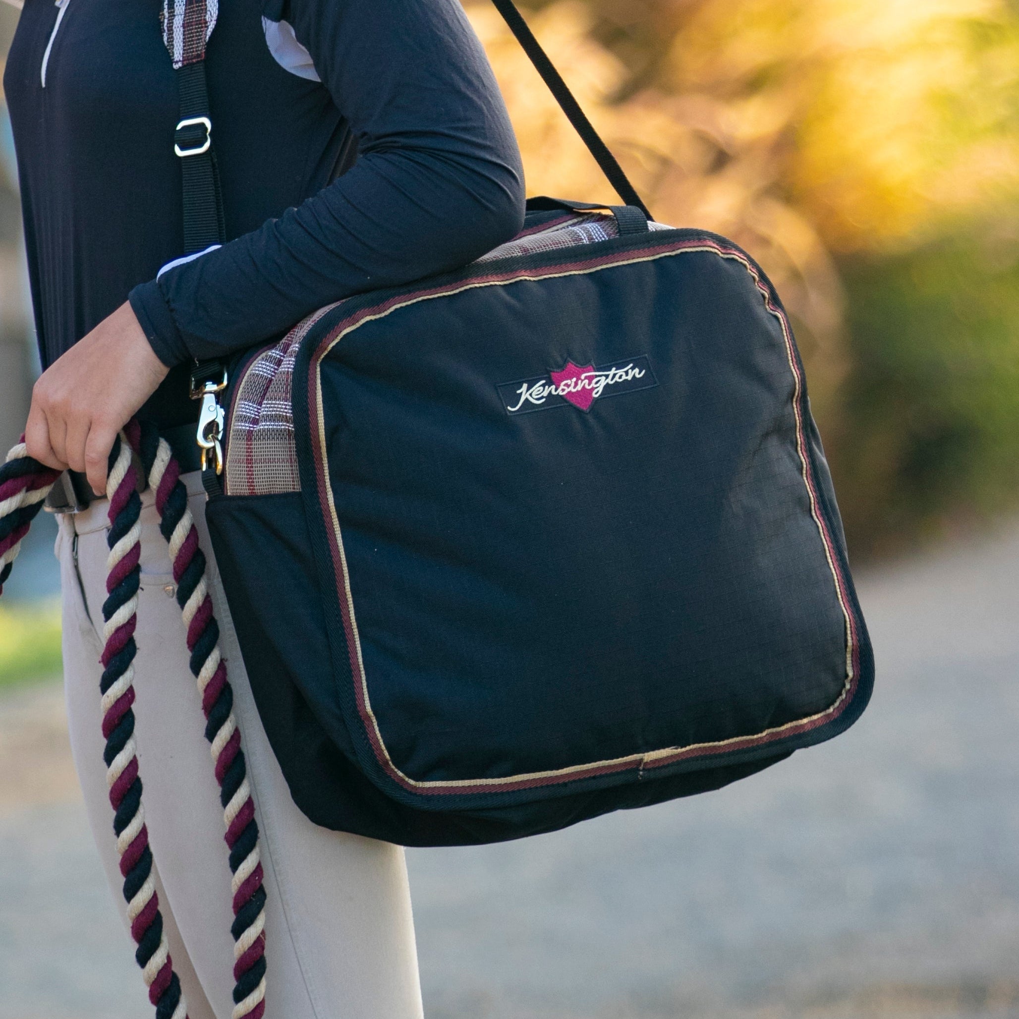 Kensington Show Carry Bag with Shoulder strap - Kensington Protective - Equiluxe Tack