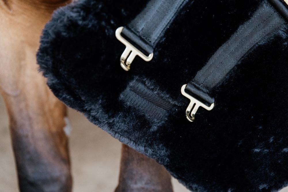 Kentucky Horsewear Chest Expander Vegan Sheepskin - Equiluxe Tack
