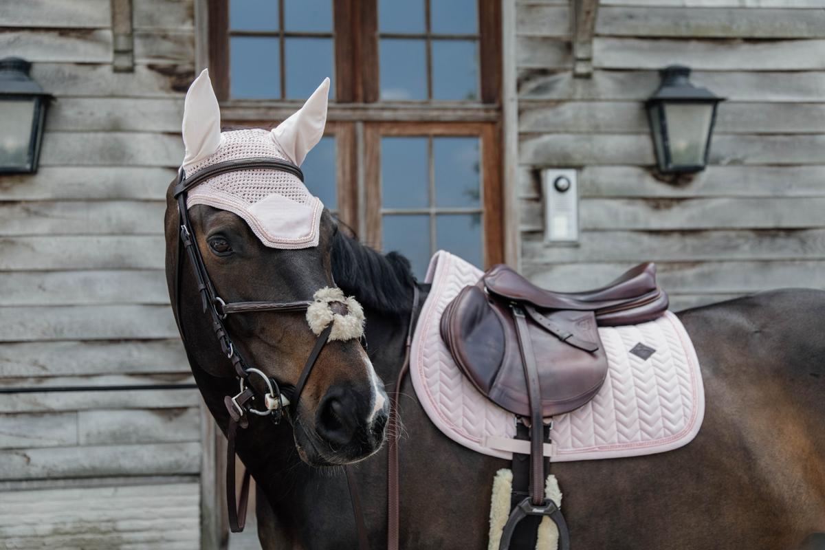 Kentucky Horsewear Saddle Pad Velvet Pearls Jumping - Soft Rose - Kentucky Horsewear - Equiluxe Tack