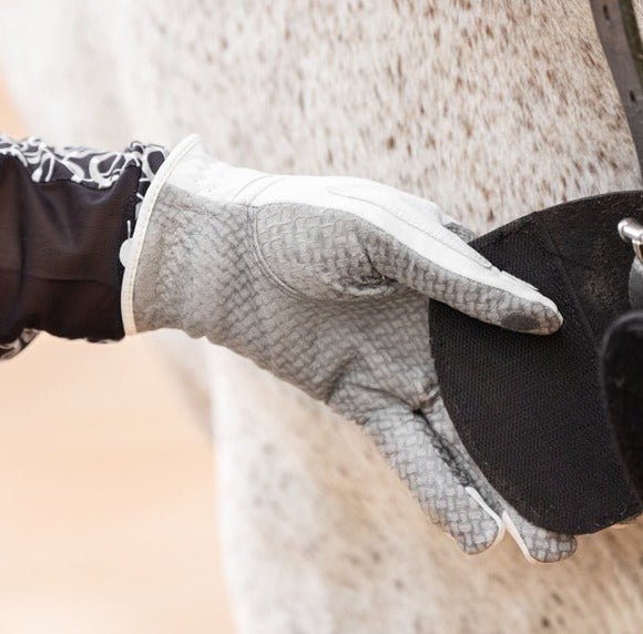 Oil - Tac Coppertech Leather Premium Riding Glove in White - CorrectConnect - Equiluxe Tack